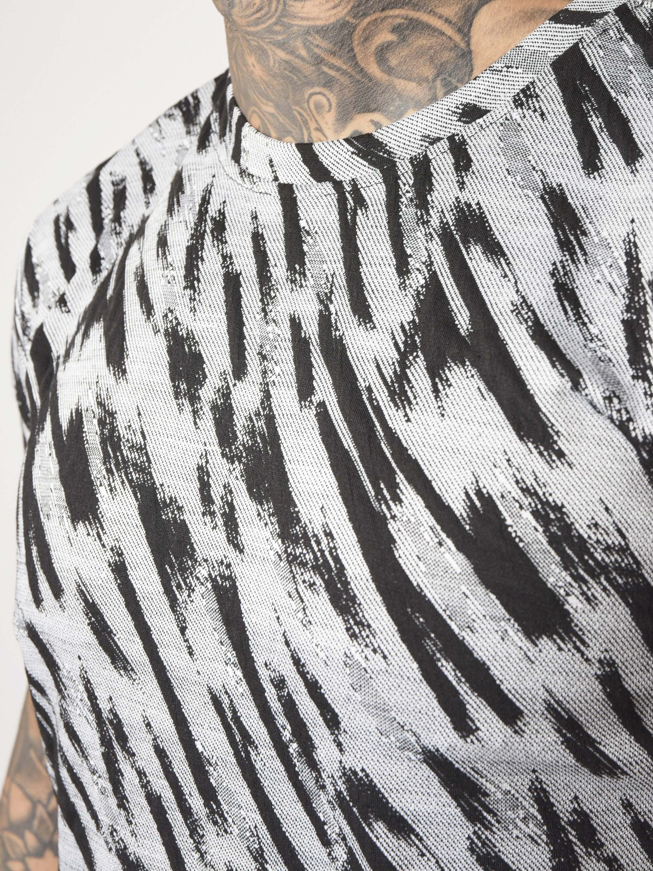 T-shirt motif zébré graphique - Image 4