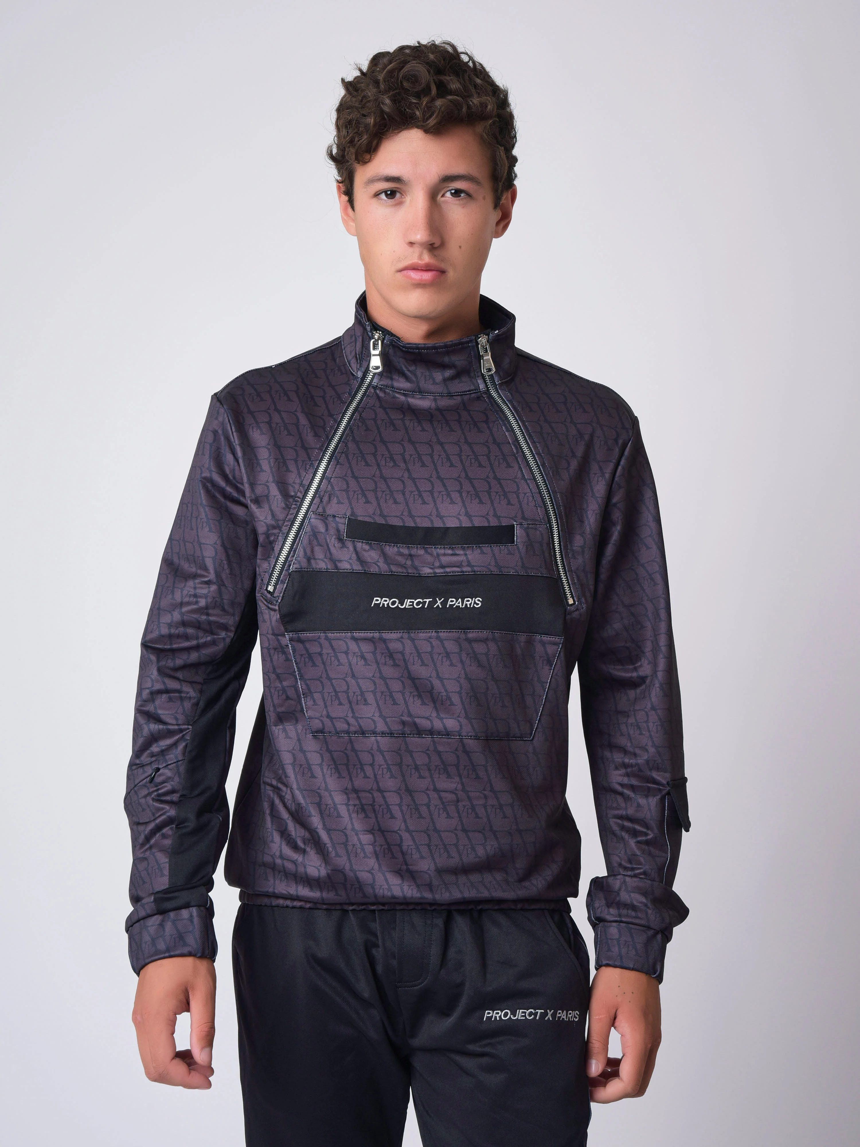 Sweat style coupe vent motif monogramme - Image 4