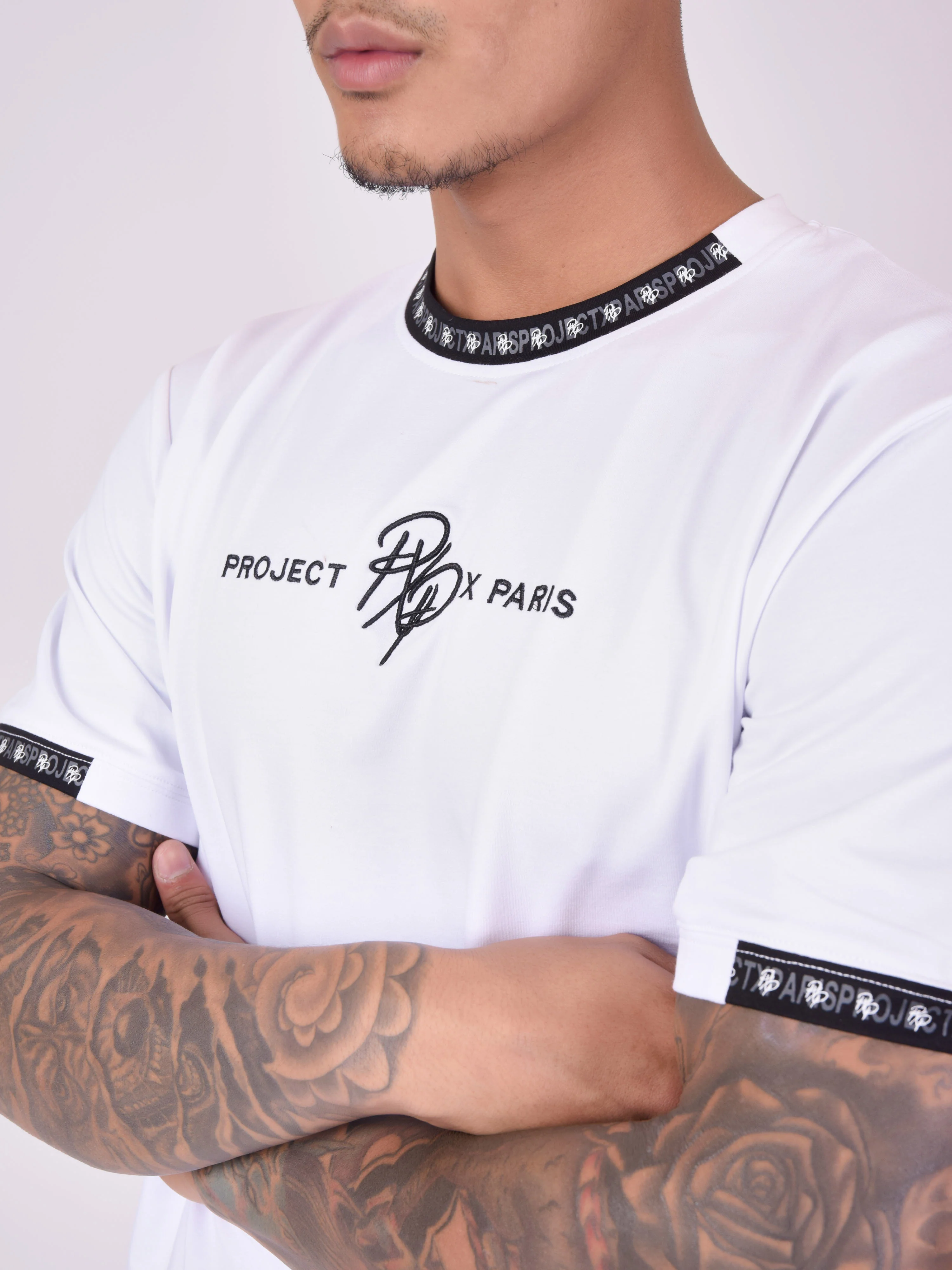 T-shirt uni avec bande logo - Image 6