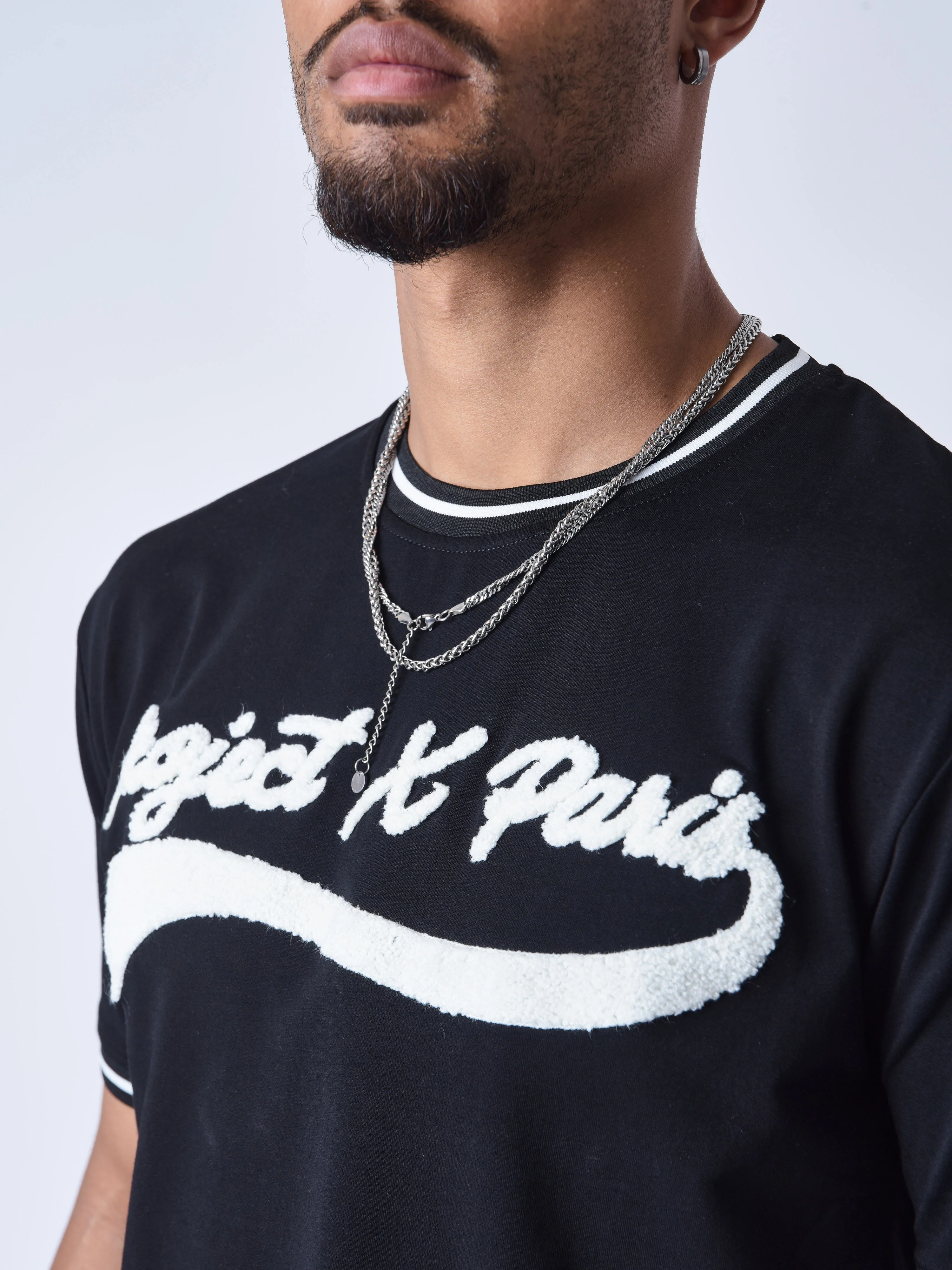 T-shirt style universitaire avec logo - Image 6
