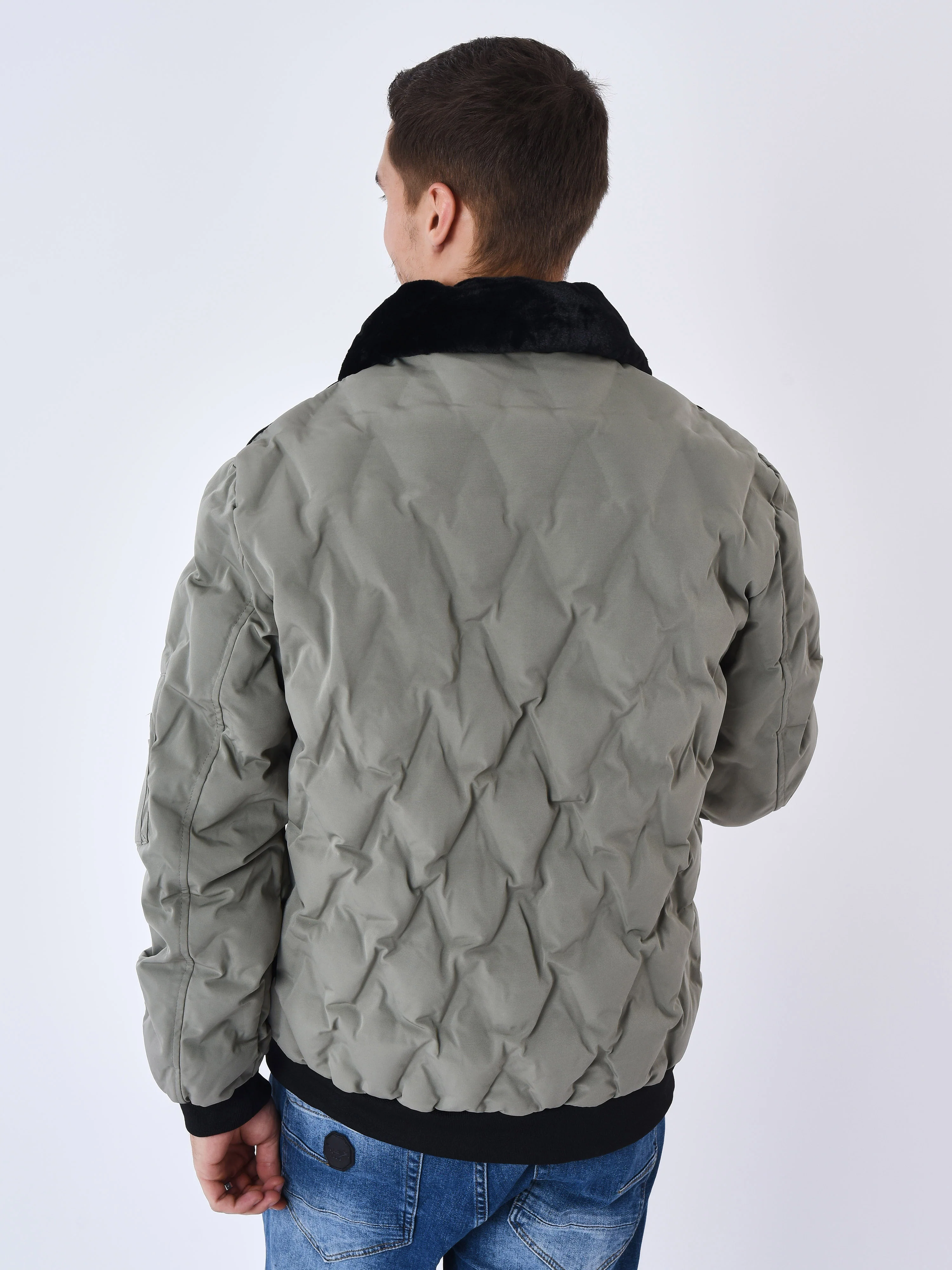 Veste matelassée col aviateur fourrure - Image 5