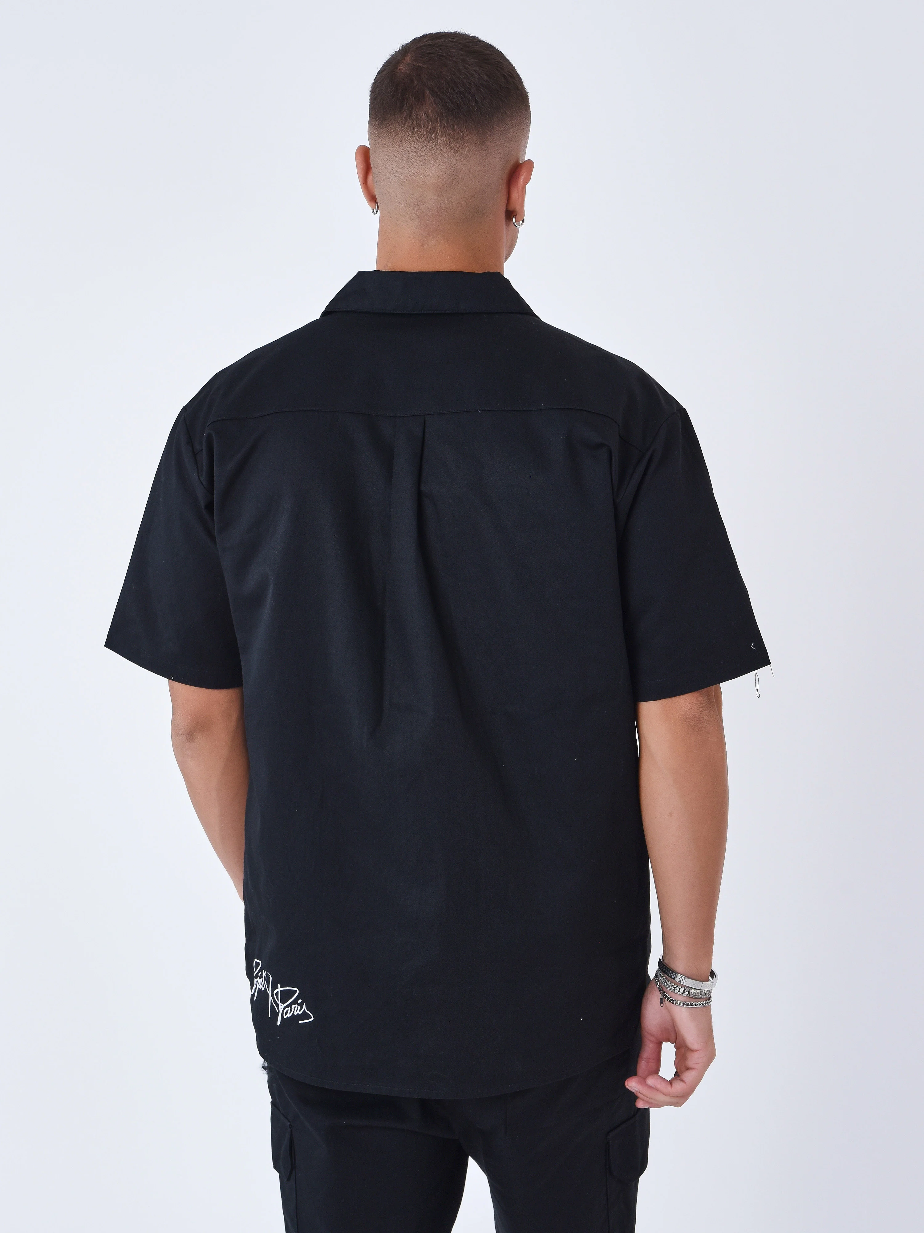 Chemise manches courtes uni Ă poches - Image 5