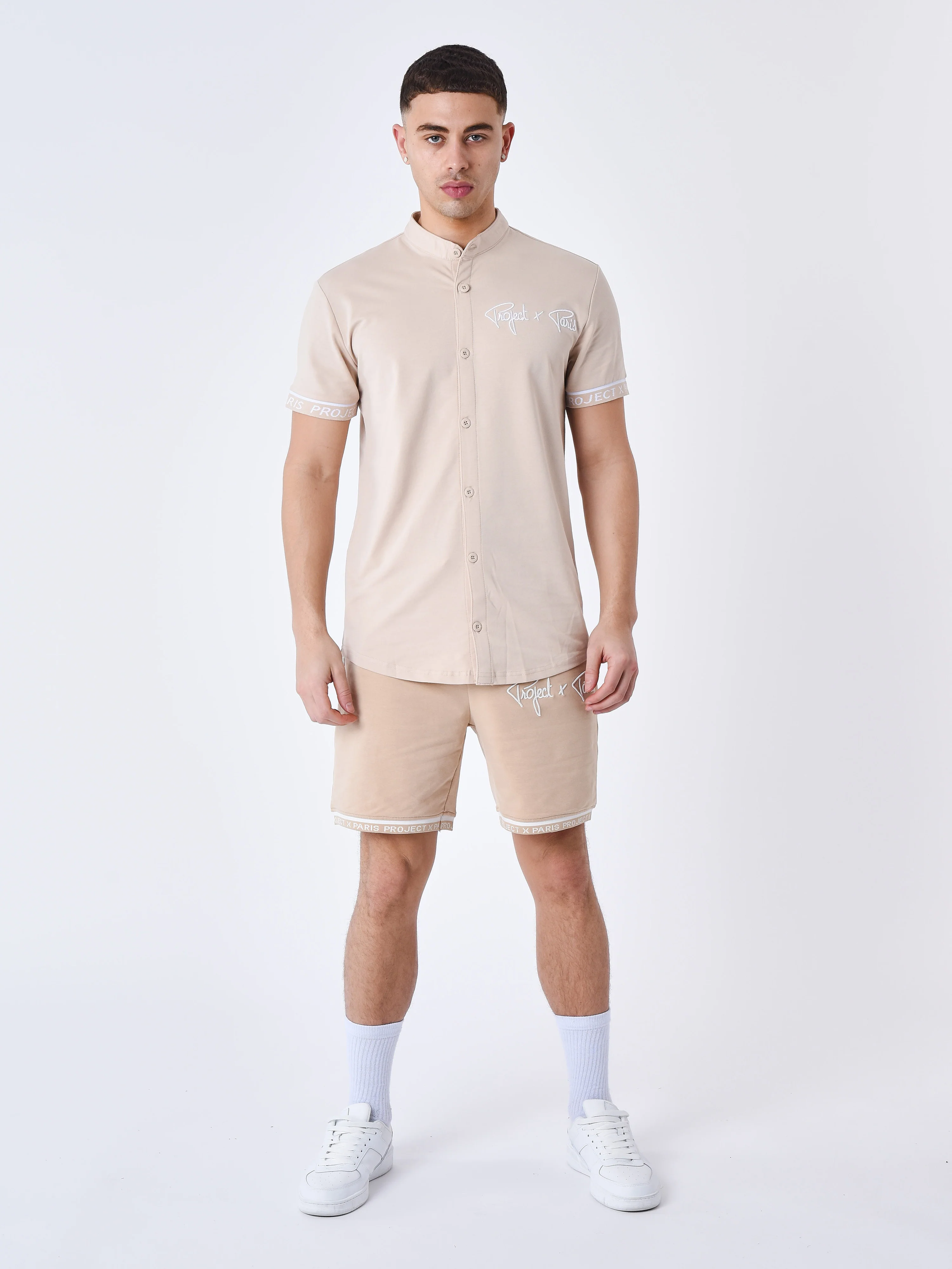 Chemise manches courtes logo brodé en relief - Image 3