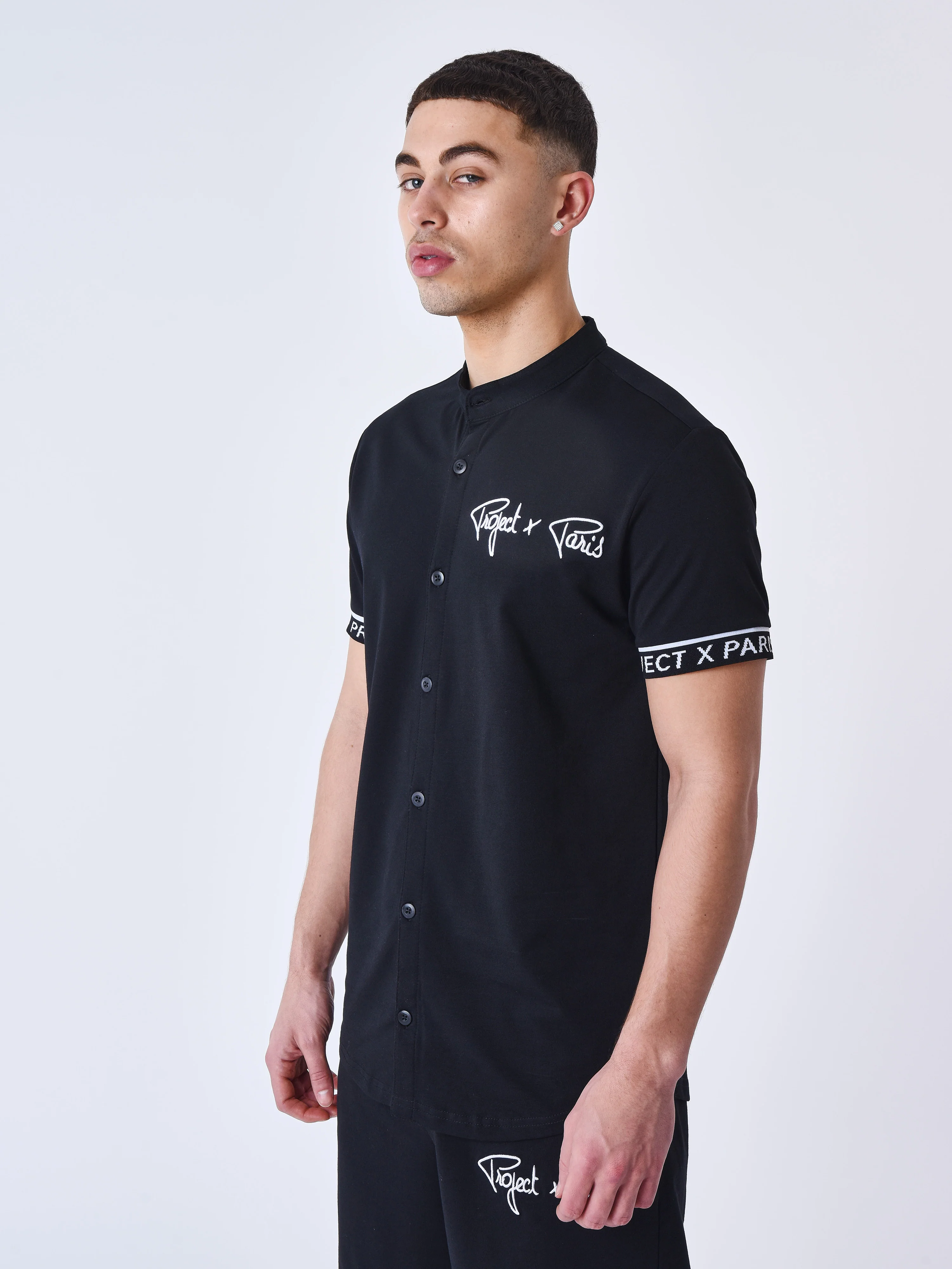 Chemise manches courtes logo brodé en relief - Image 5