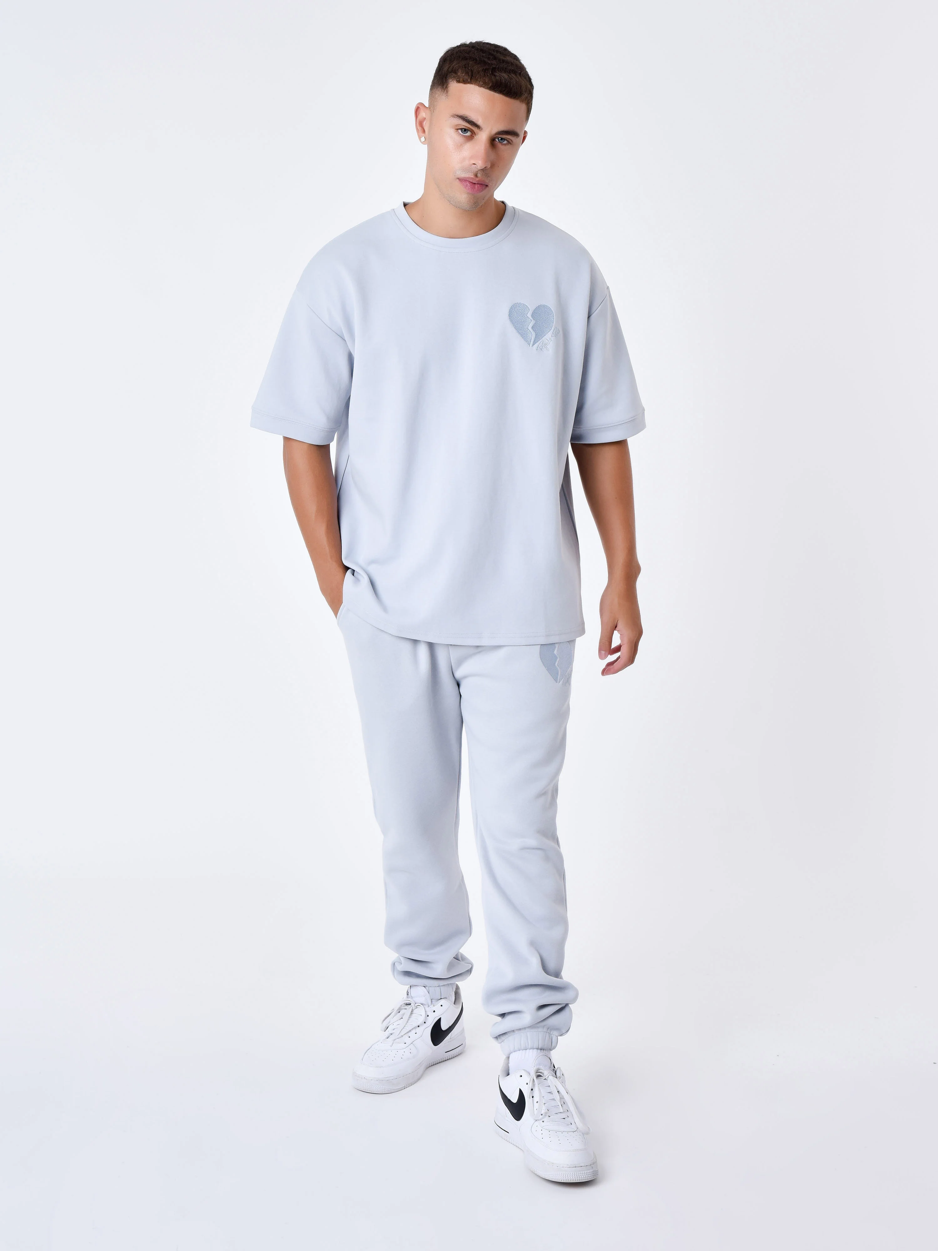 T-shirt épais cœur brisé - Image 3