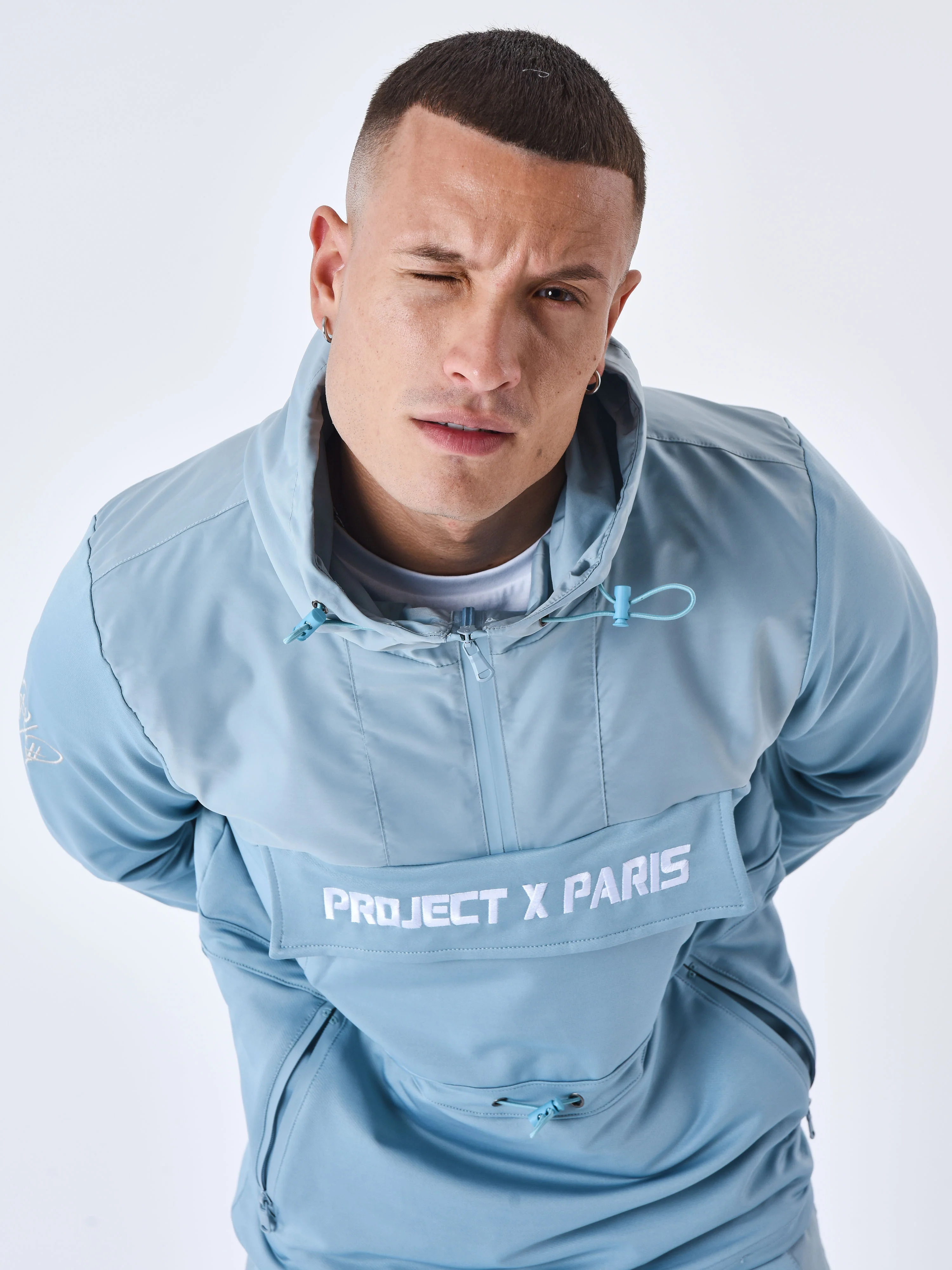 Sweat à Capuche style coupe vent - Image 3