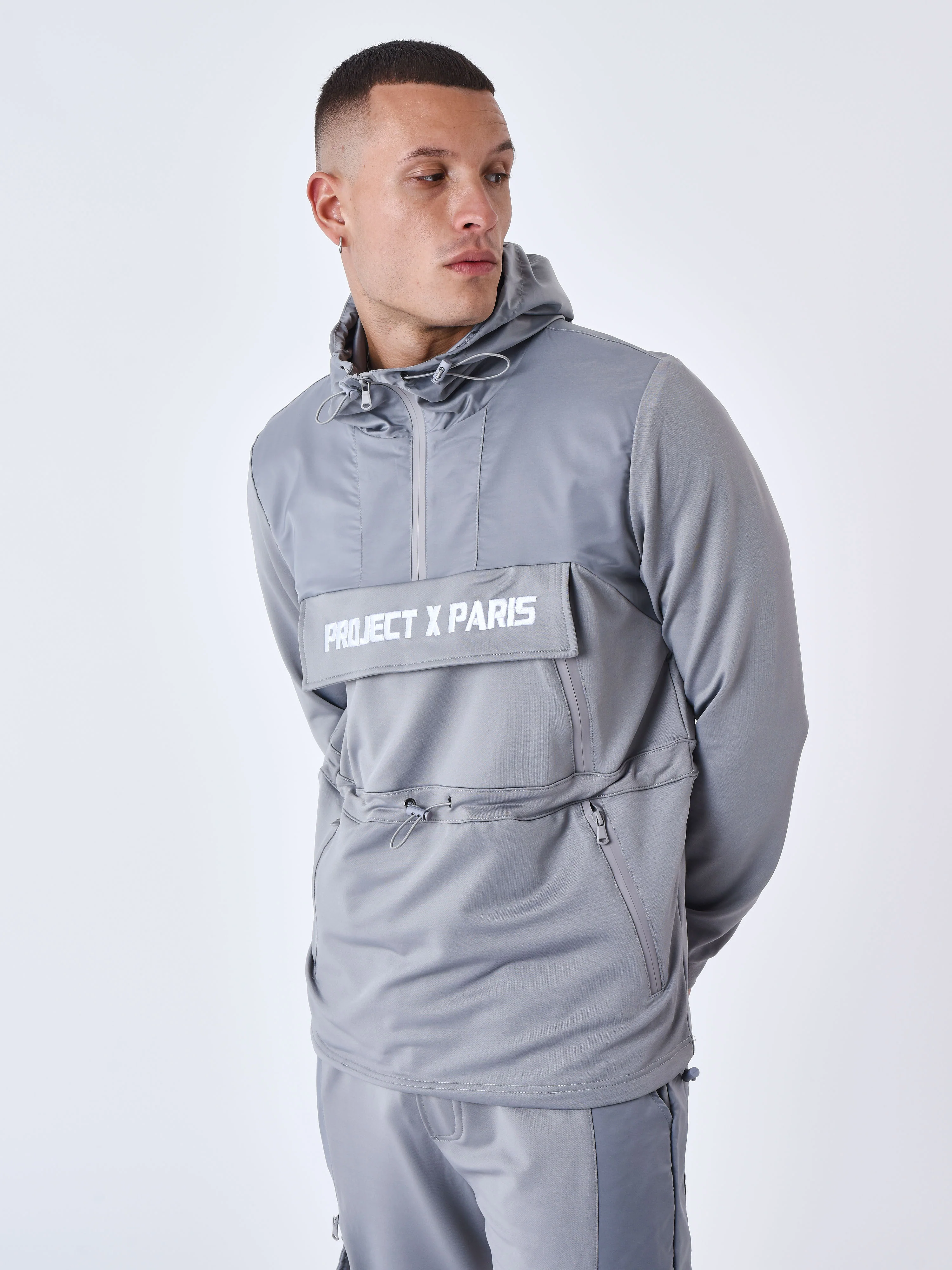 Sweat à Capuche style coupe vent - Image 4
