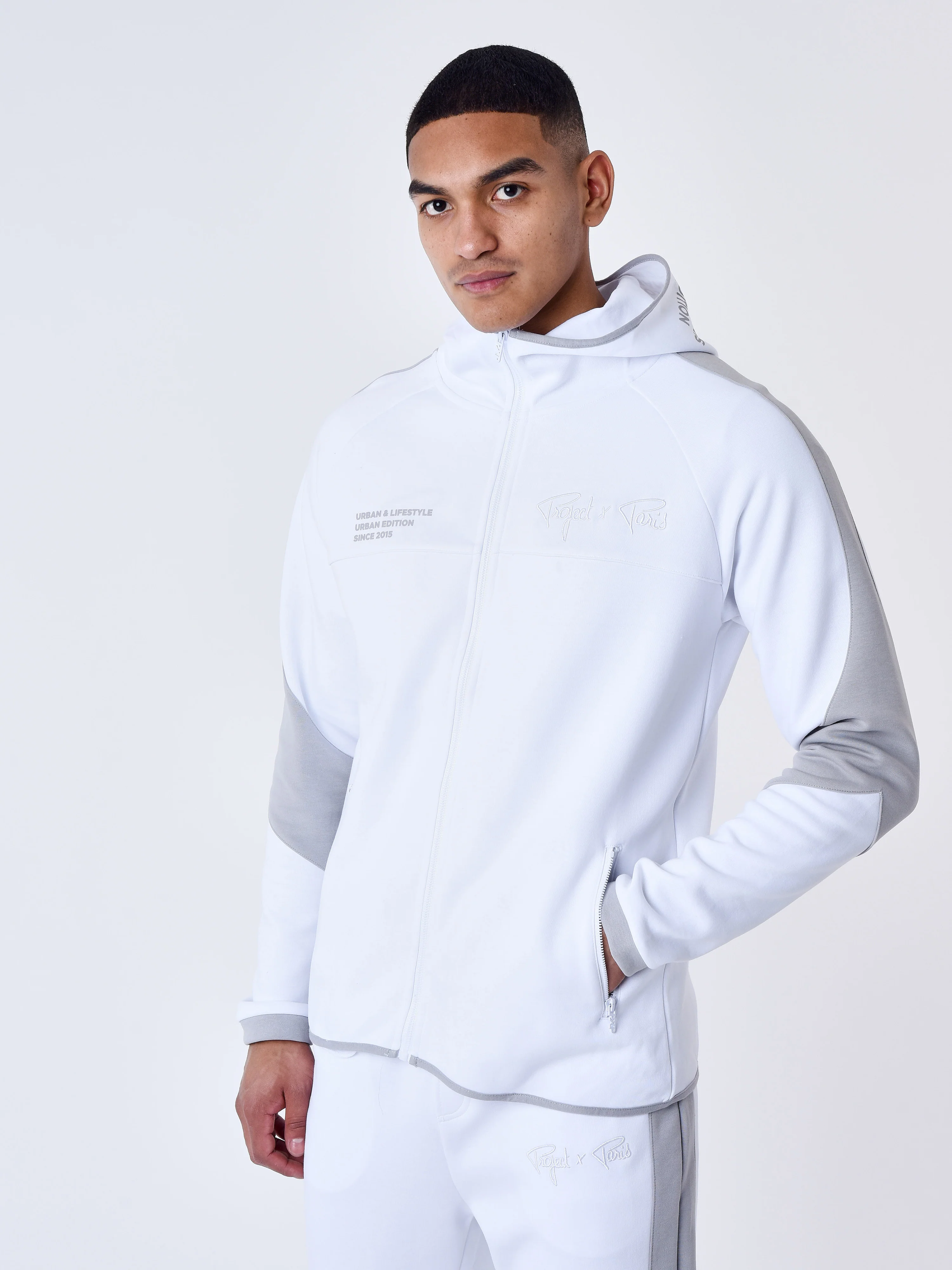 Sweat à Capuche zippé two tone - Image 4