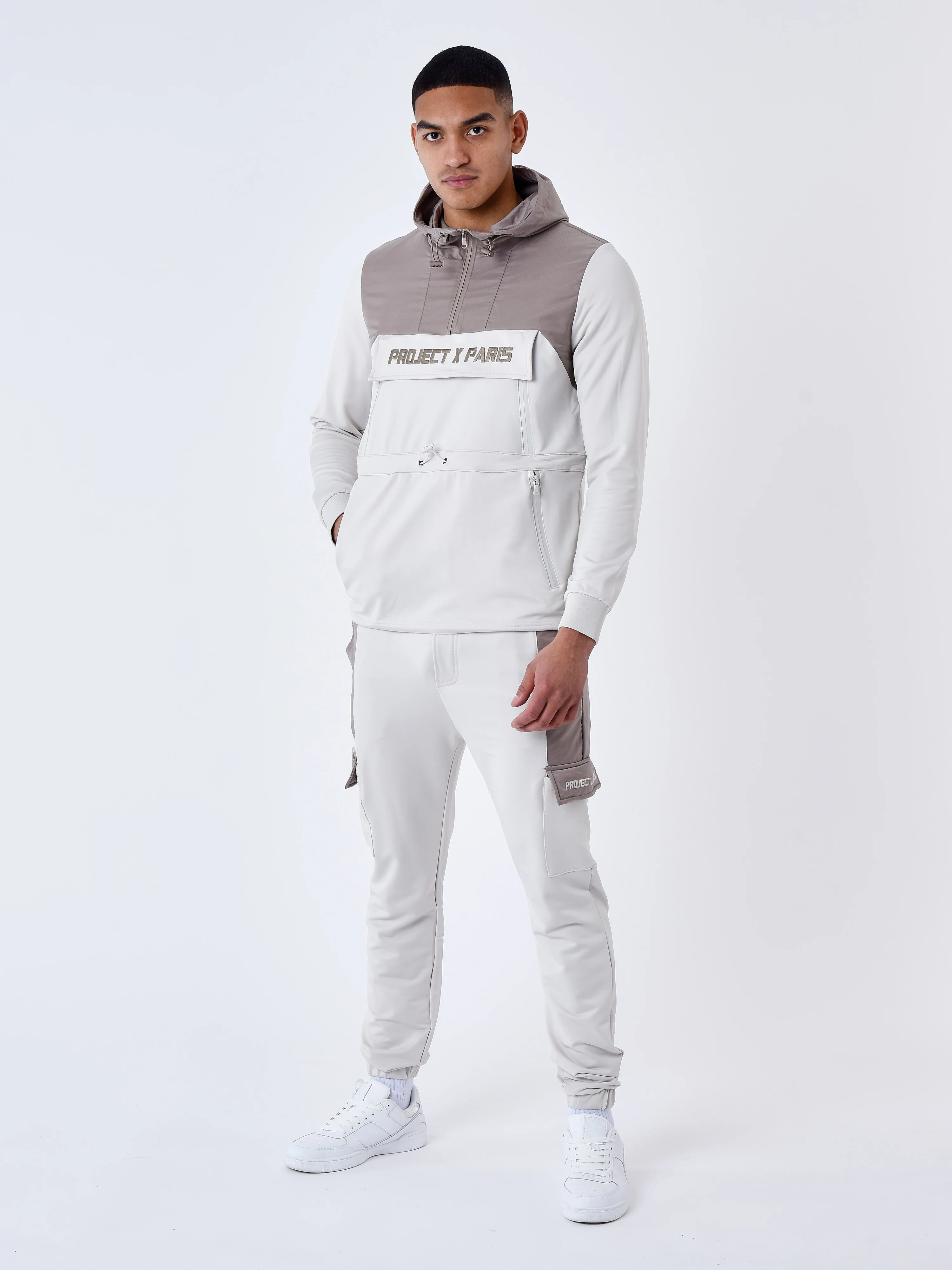 Bas de jogging style cargo bicolore - Image 4