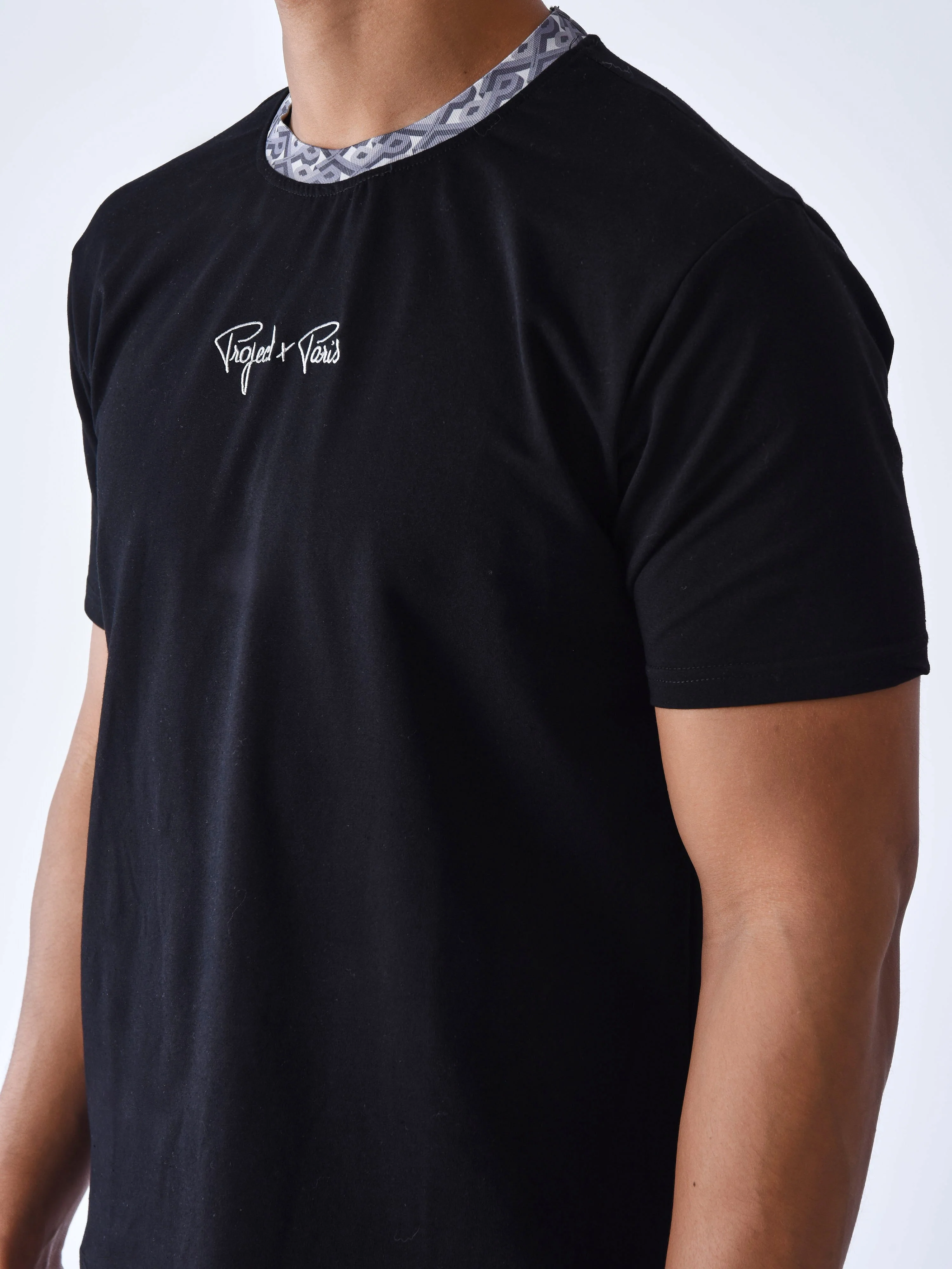 T-shirt classique col Graphic Gaze - Image 4