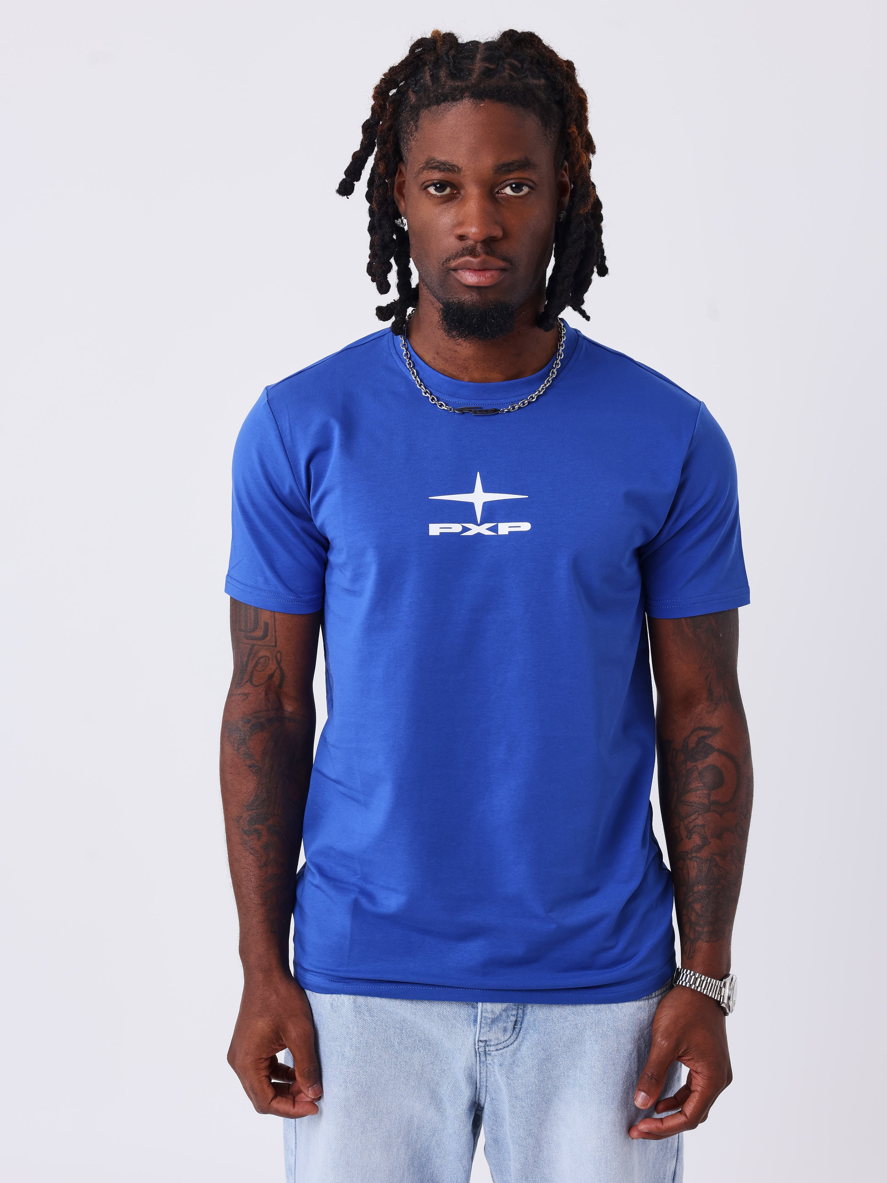 T-shirt fit Essentials