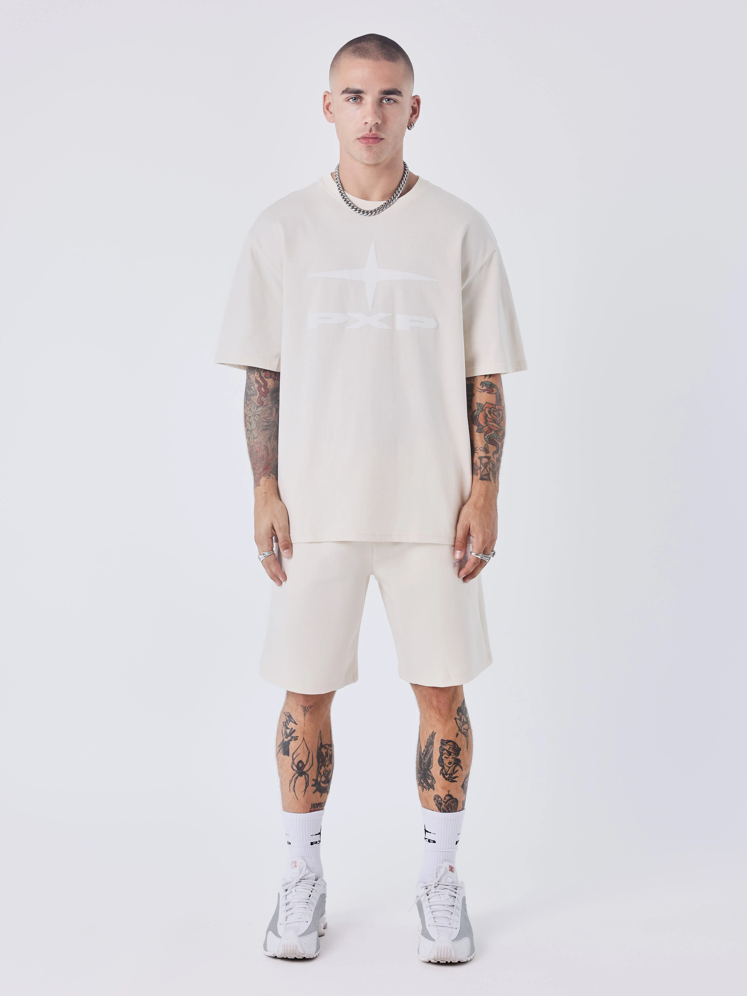 T-shirt Essentials - Image 5