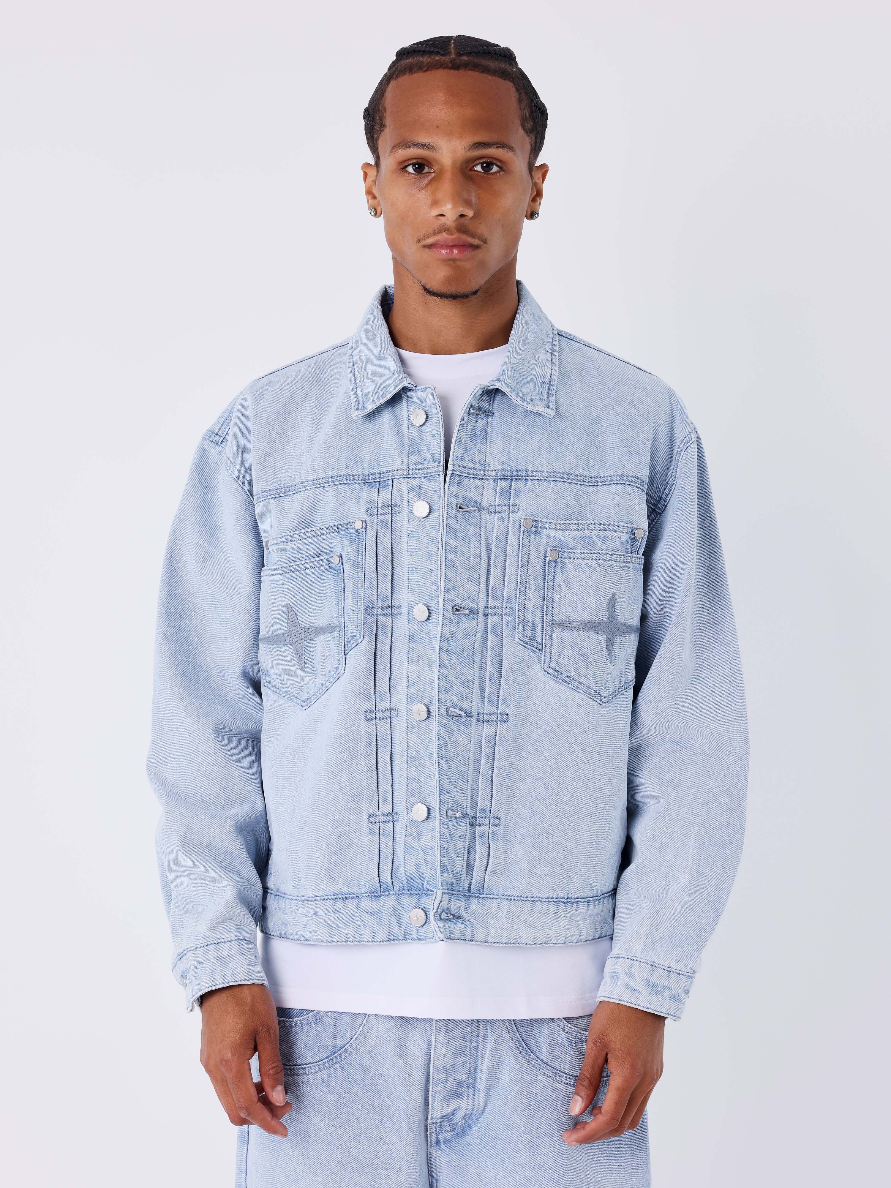 Veste en denim bleu clair délavé