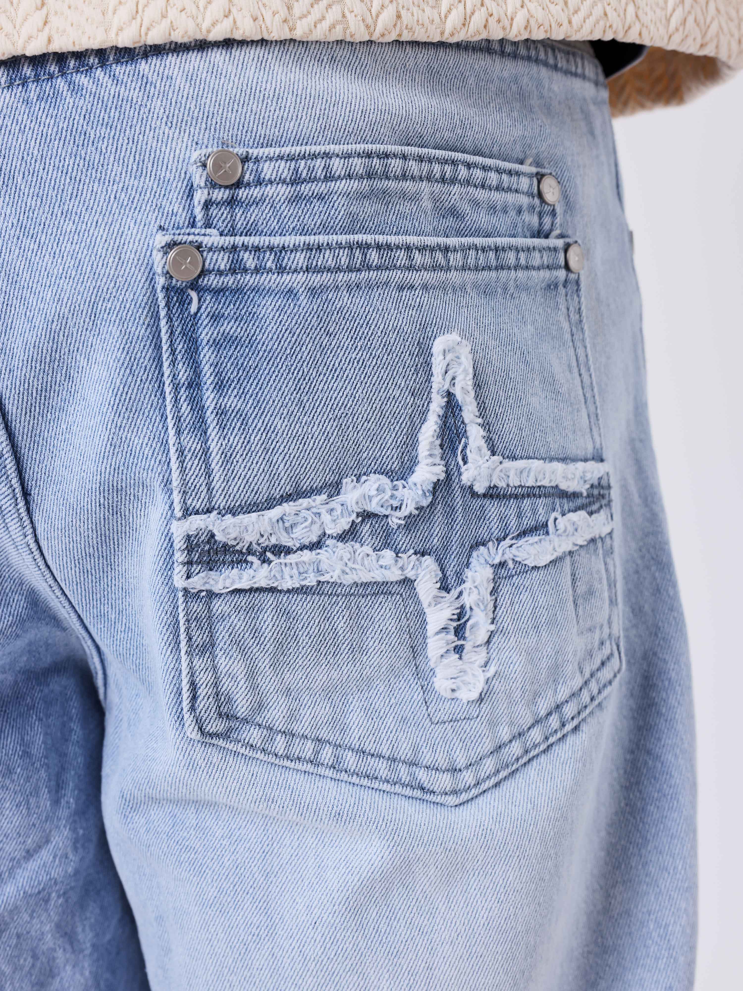 Jean baggy en denim bleu délavé - Image 6