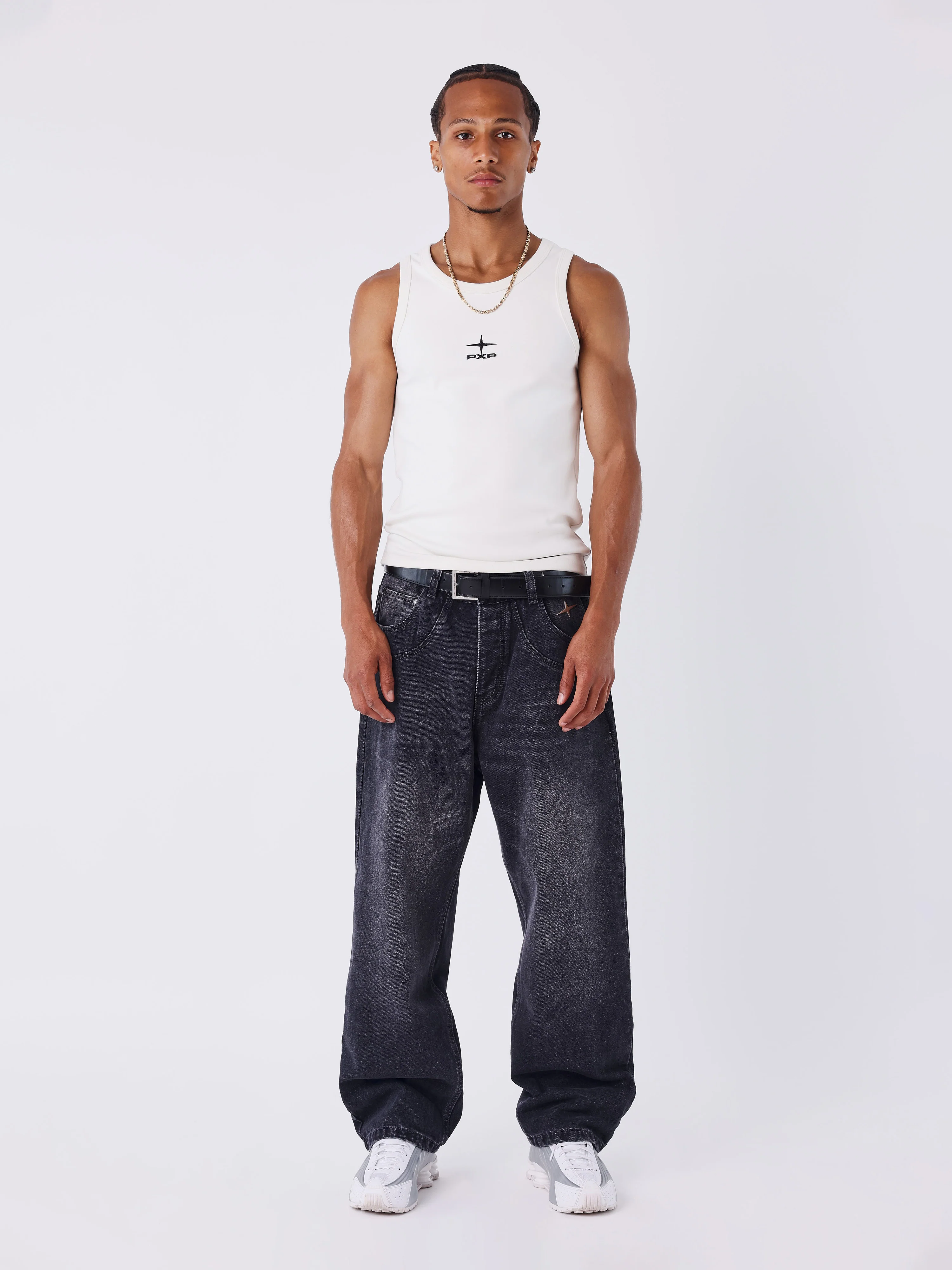 Jean baggy en denim noir délavé
