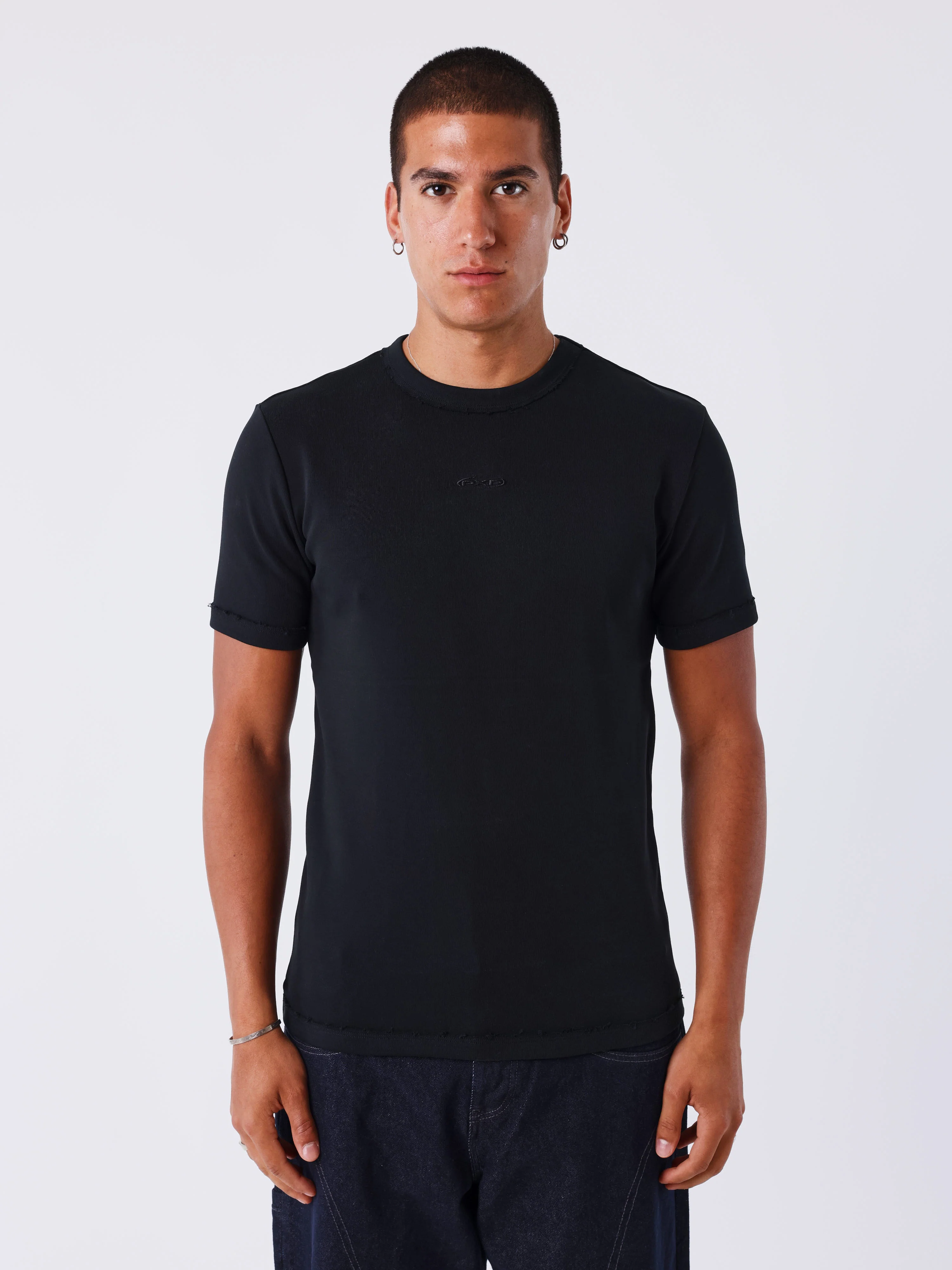 T-shirt manches courtes destroy