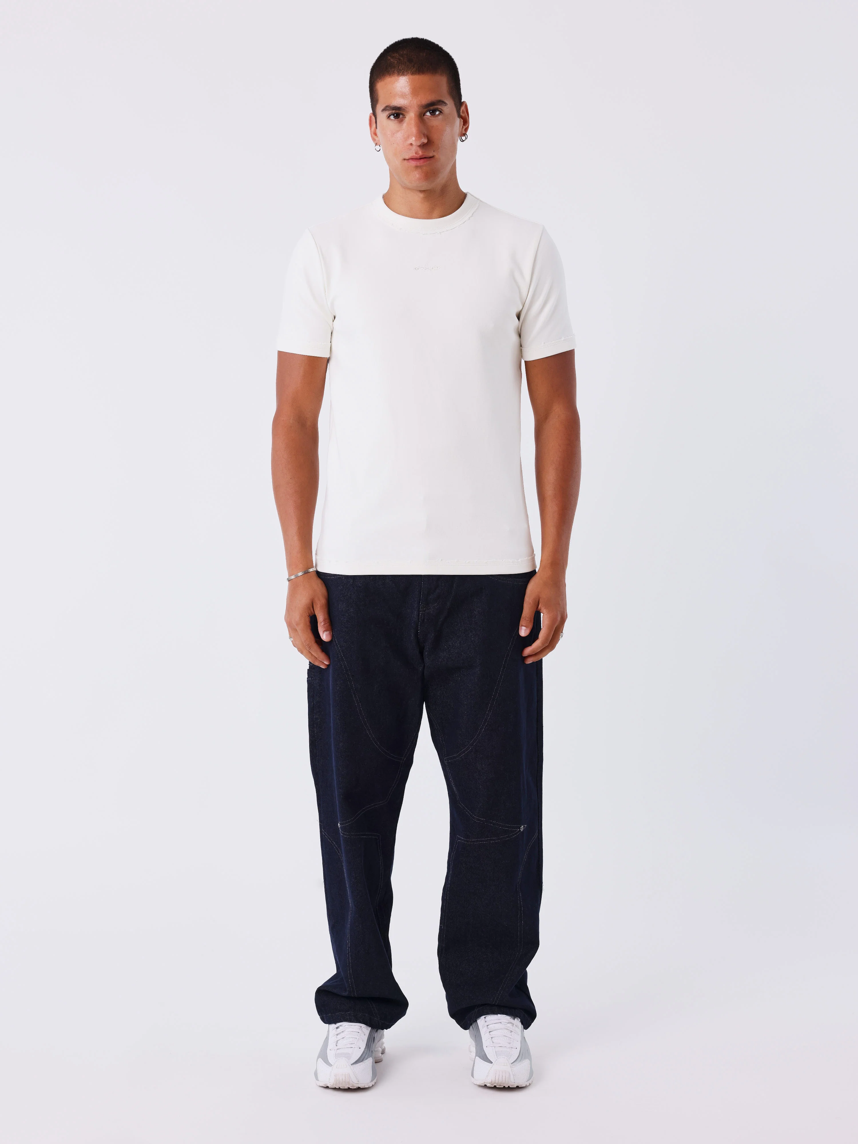 T-shirt manches courtes destroy - Image 5