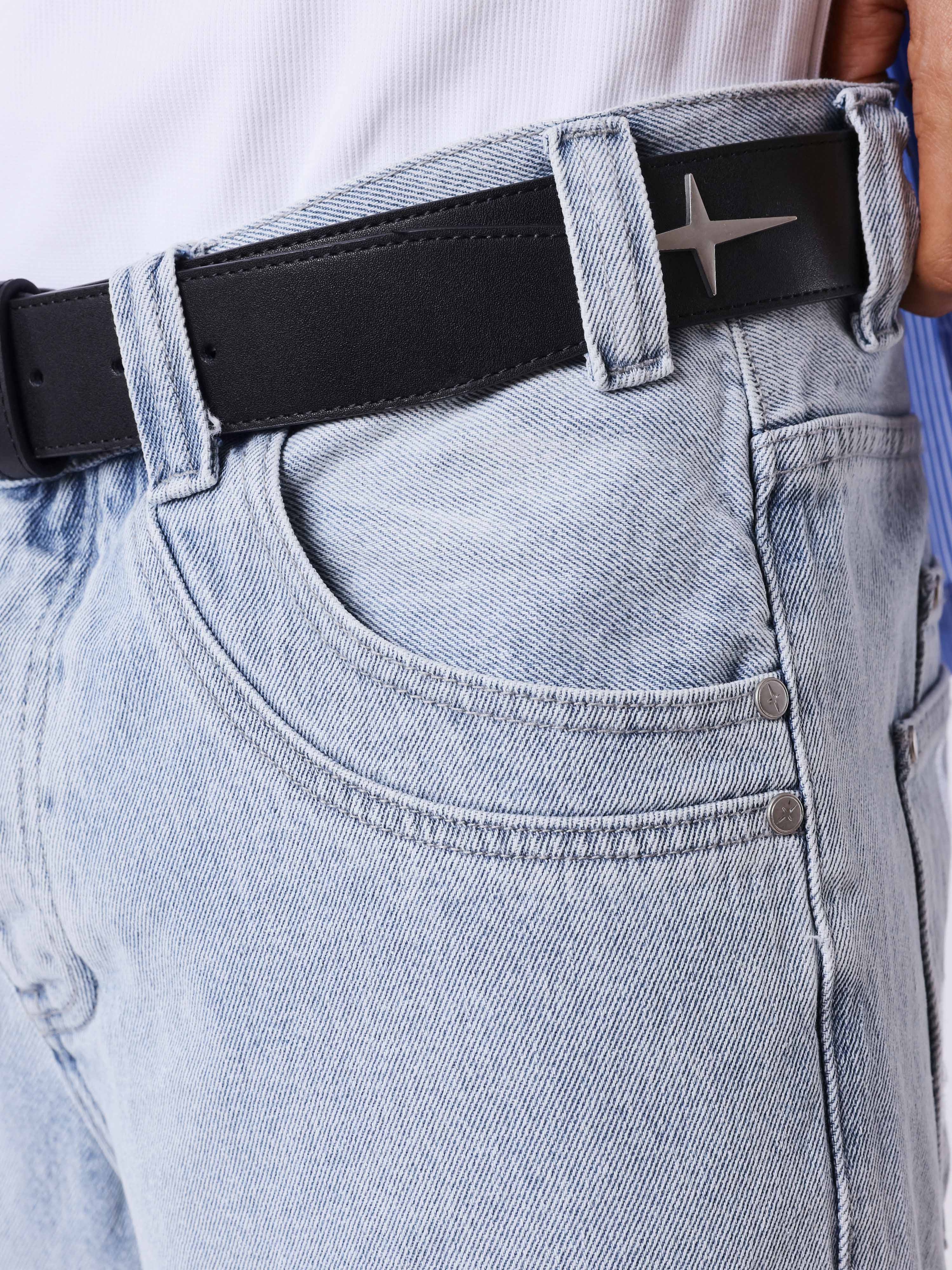 Bermuda homme en denim délavé - Image 4