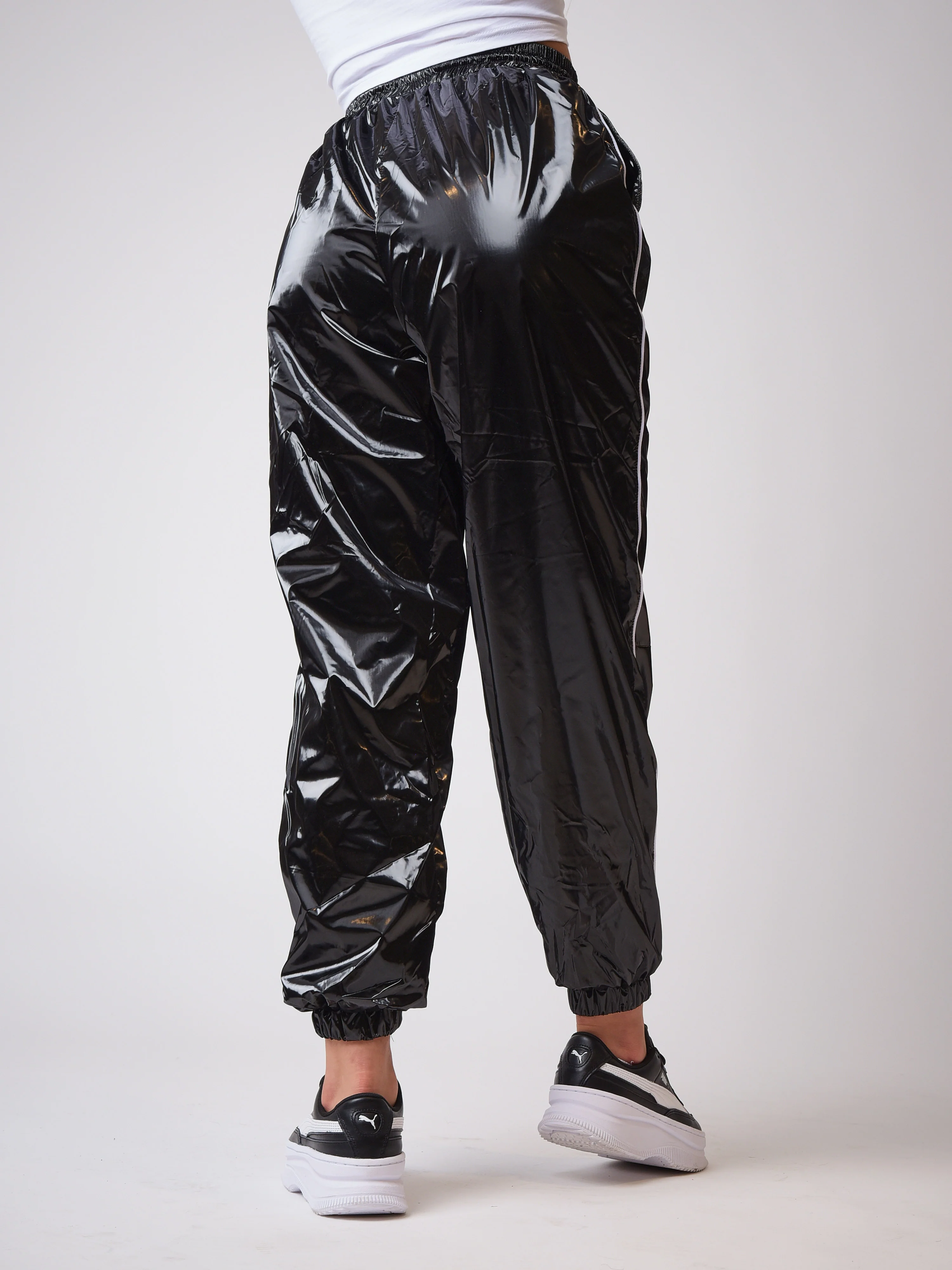 Bas de jogging effet vinyle - Image 4