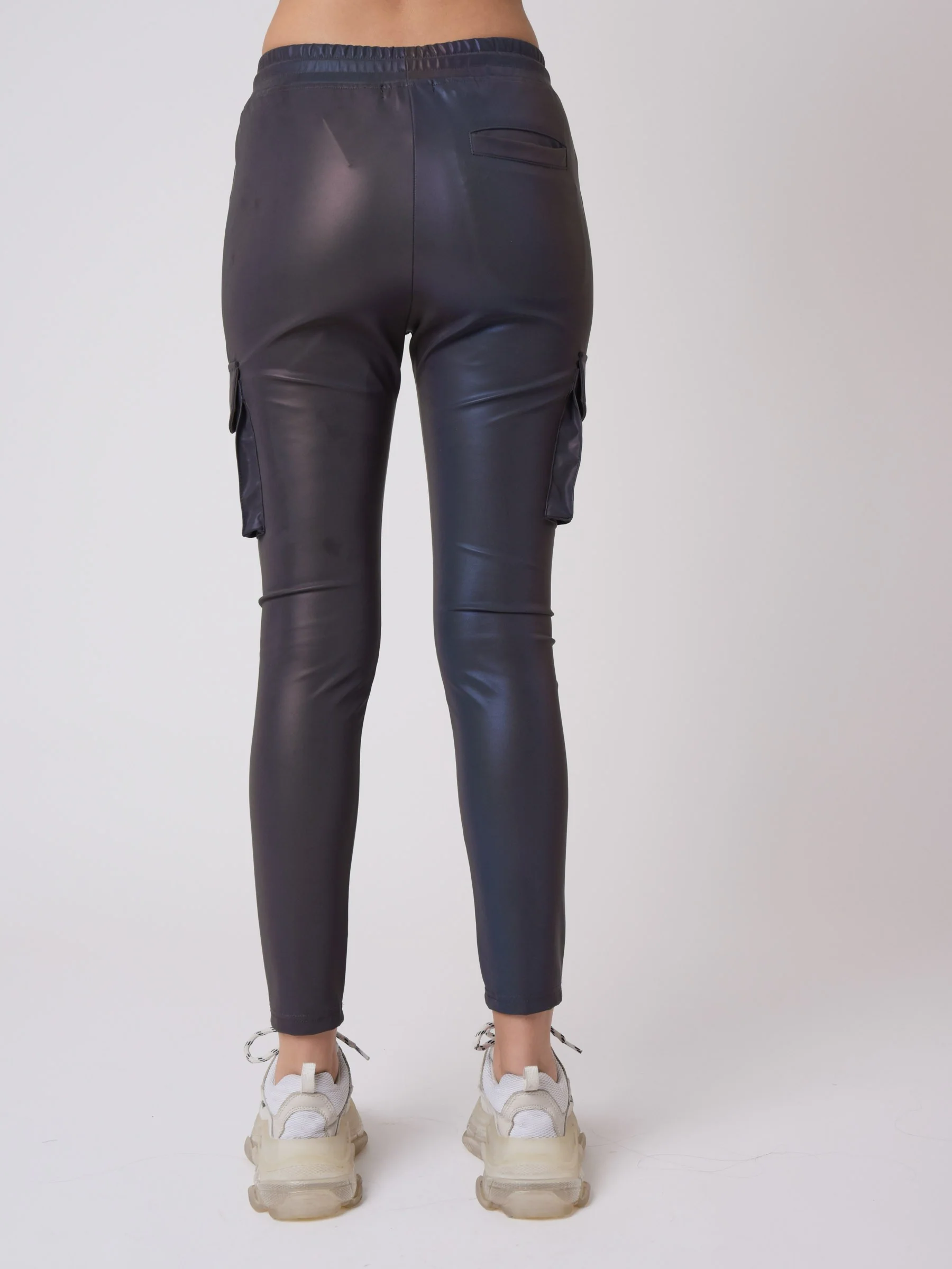 Bas de jogging uni ceinture clipsé - Image 4