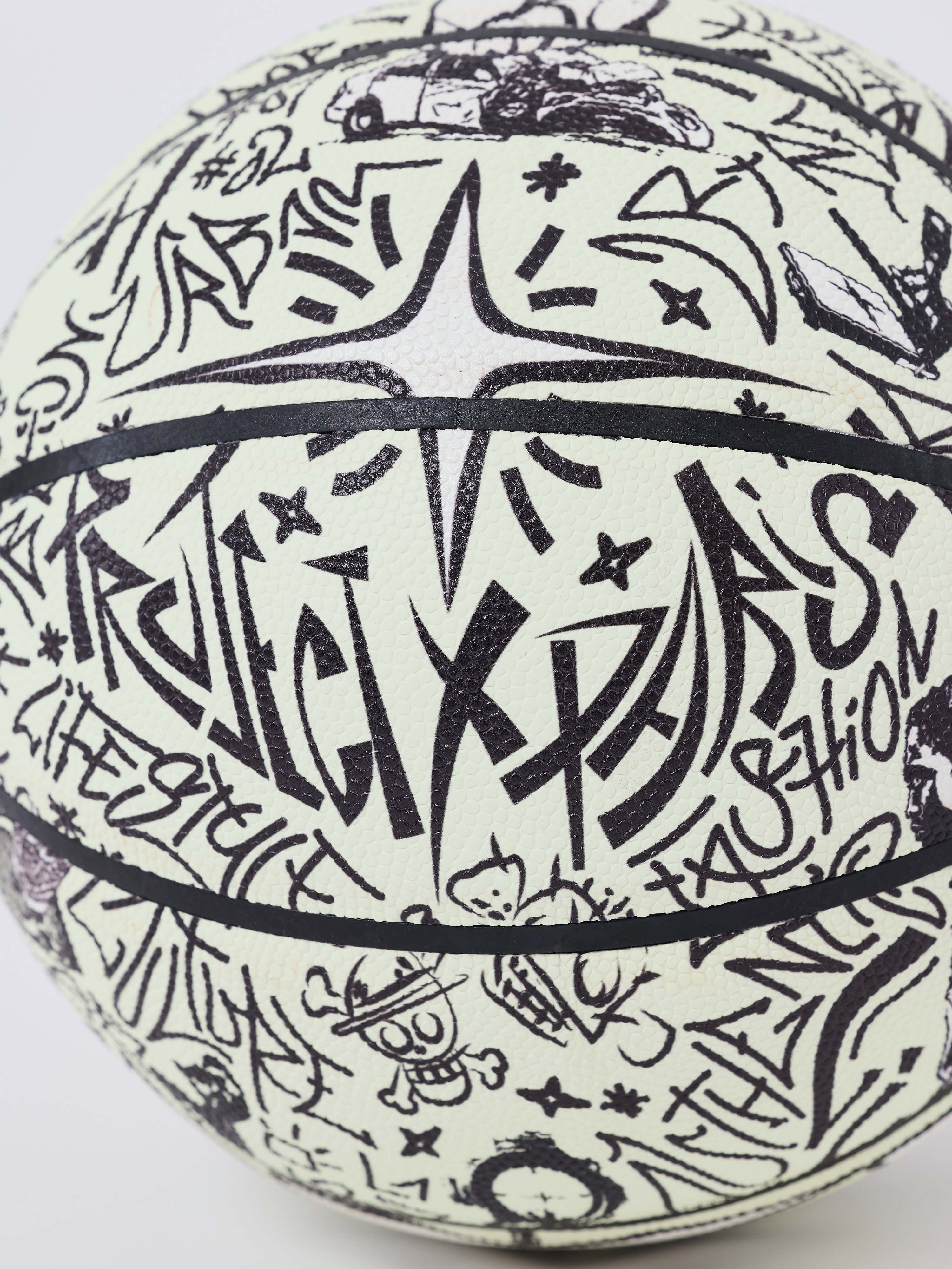 Ballon de basket phosphorescent graphique PXP - Image 6