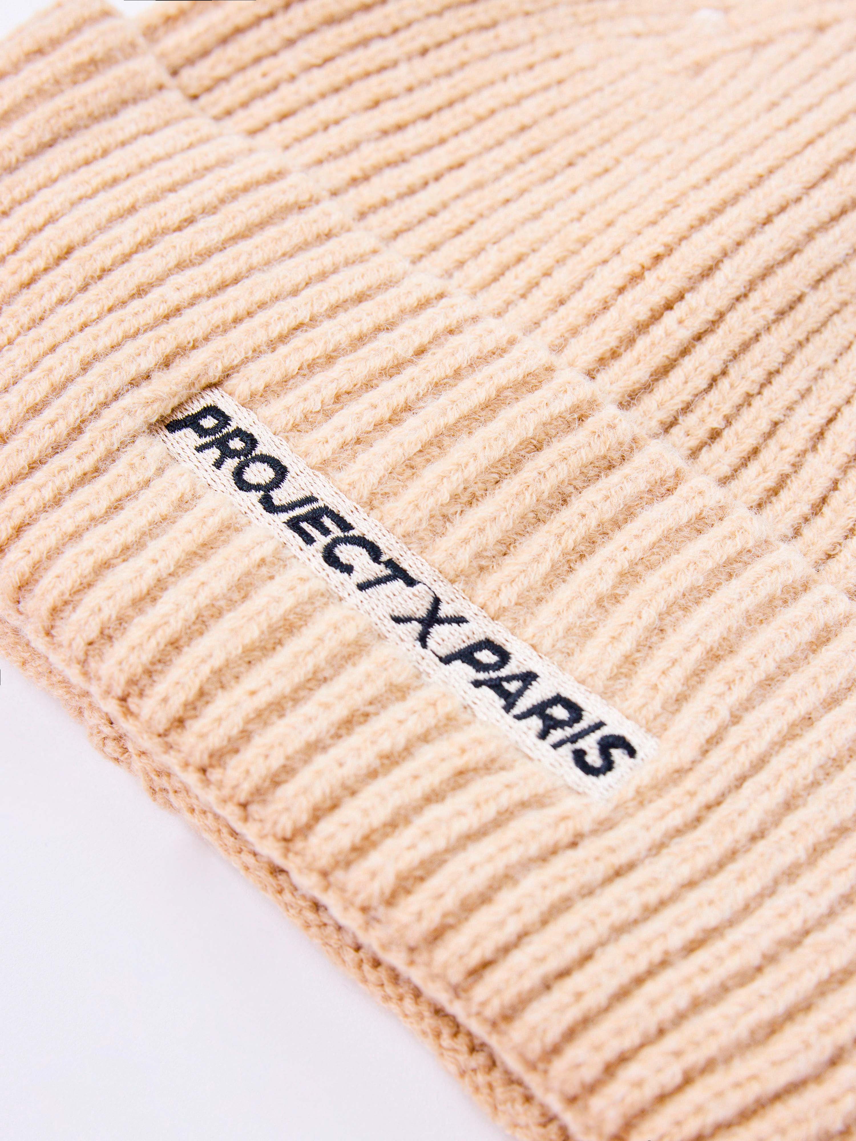 Bonnet brodé - Image 3