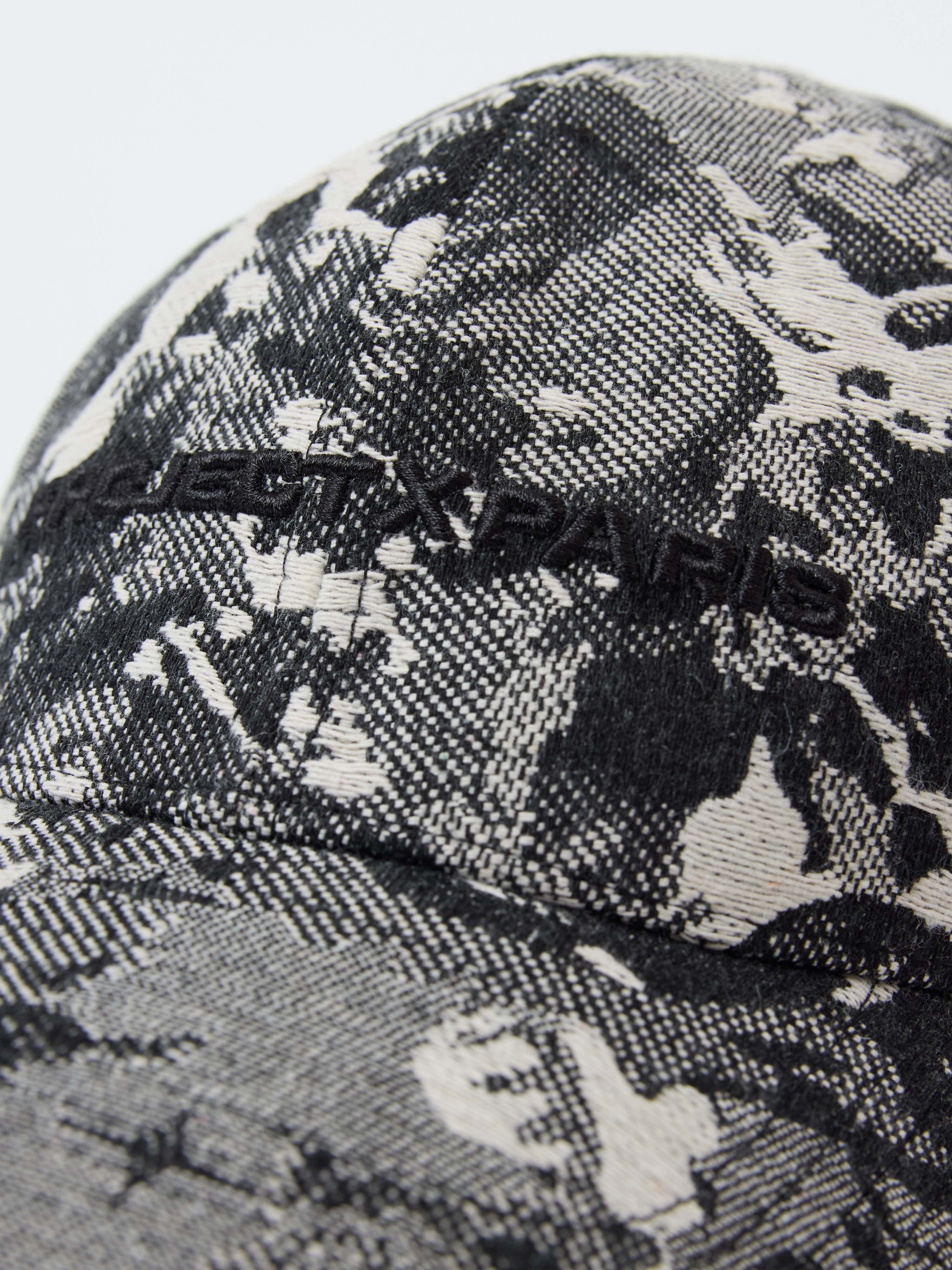 Casquette à motif abstrait - Image 3
