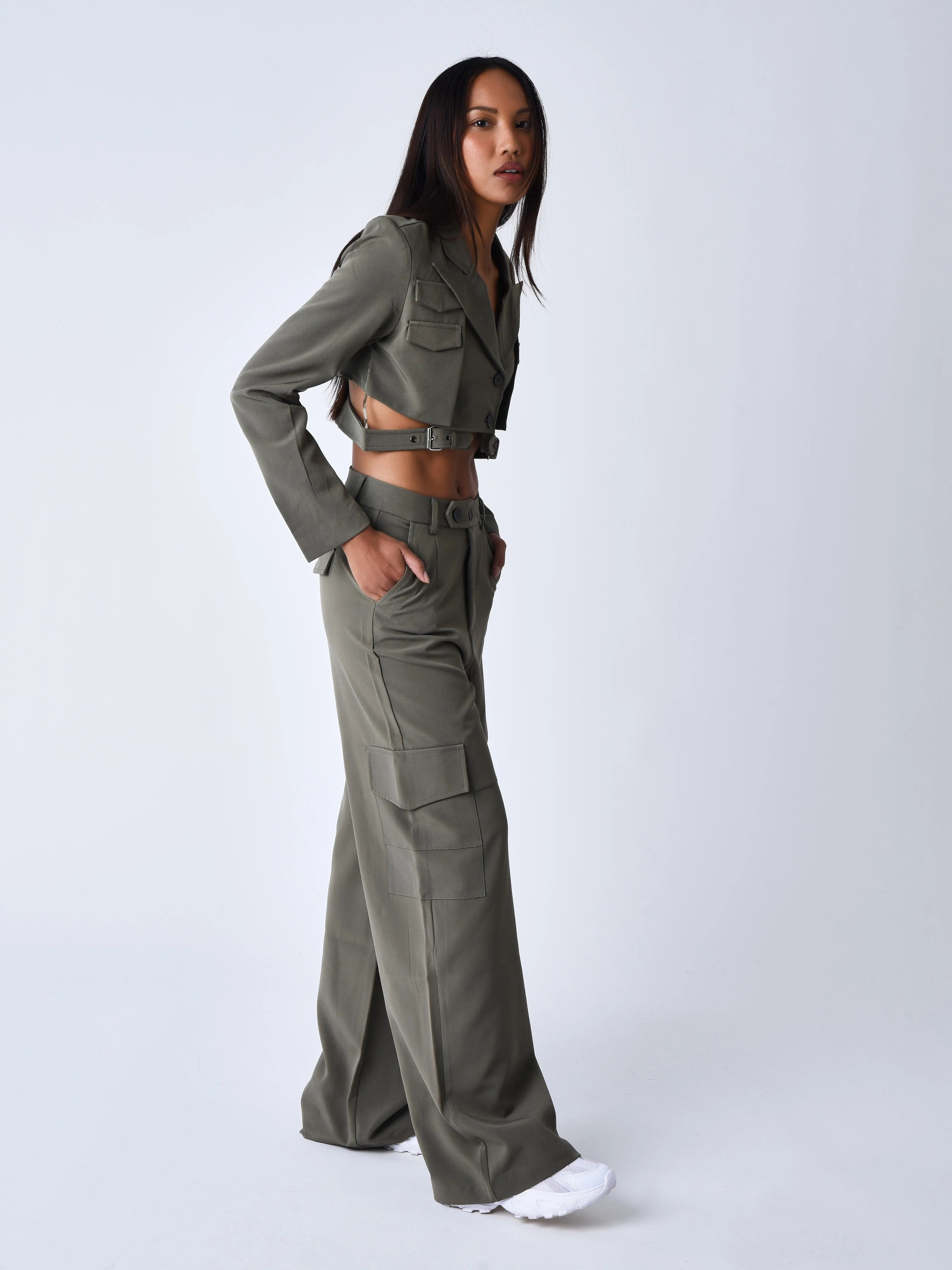 Pantalon tailleur style cargo - Image 3