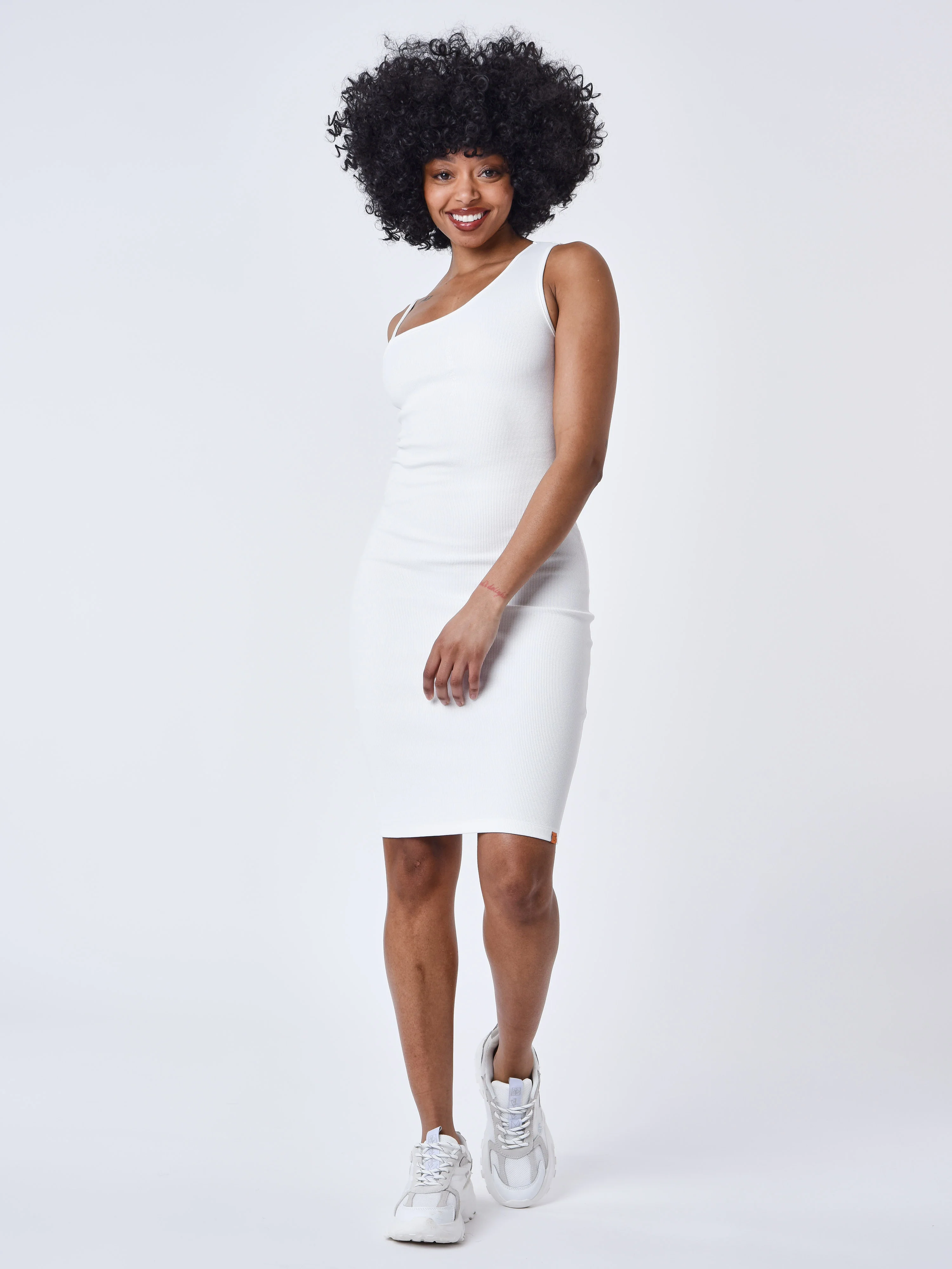 Robe Asymétrique a bretelles