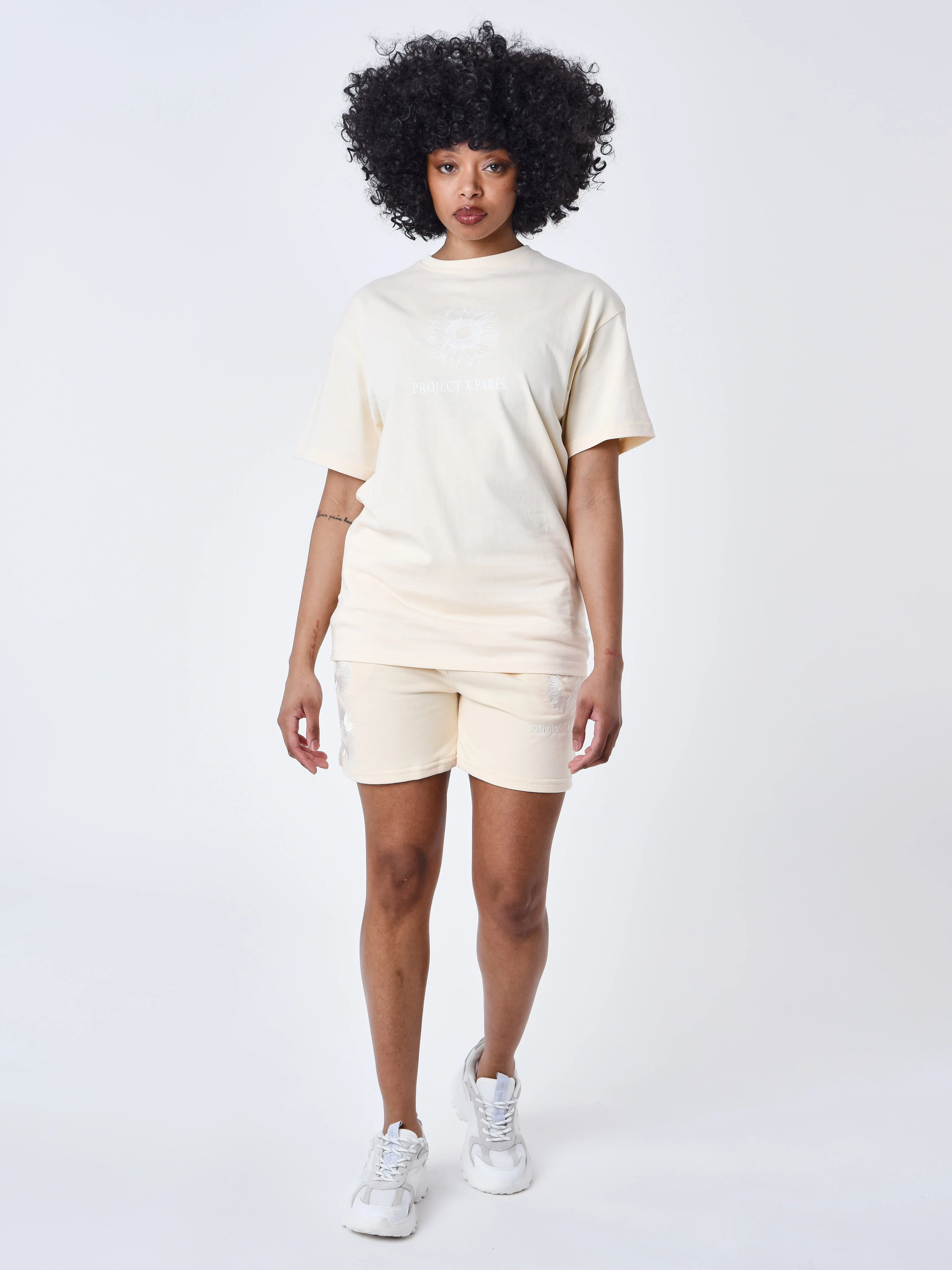 Short brodé fleuri - Image 3