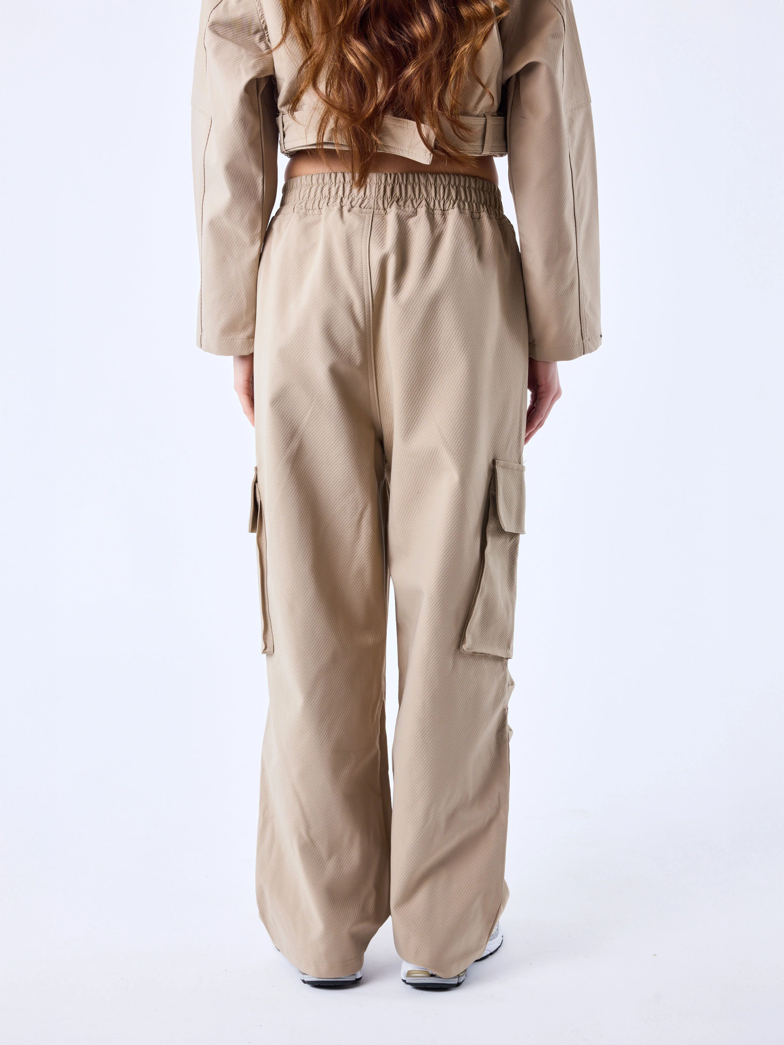 Pantalon ample cotelé a poches - Image 3