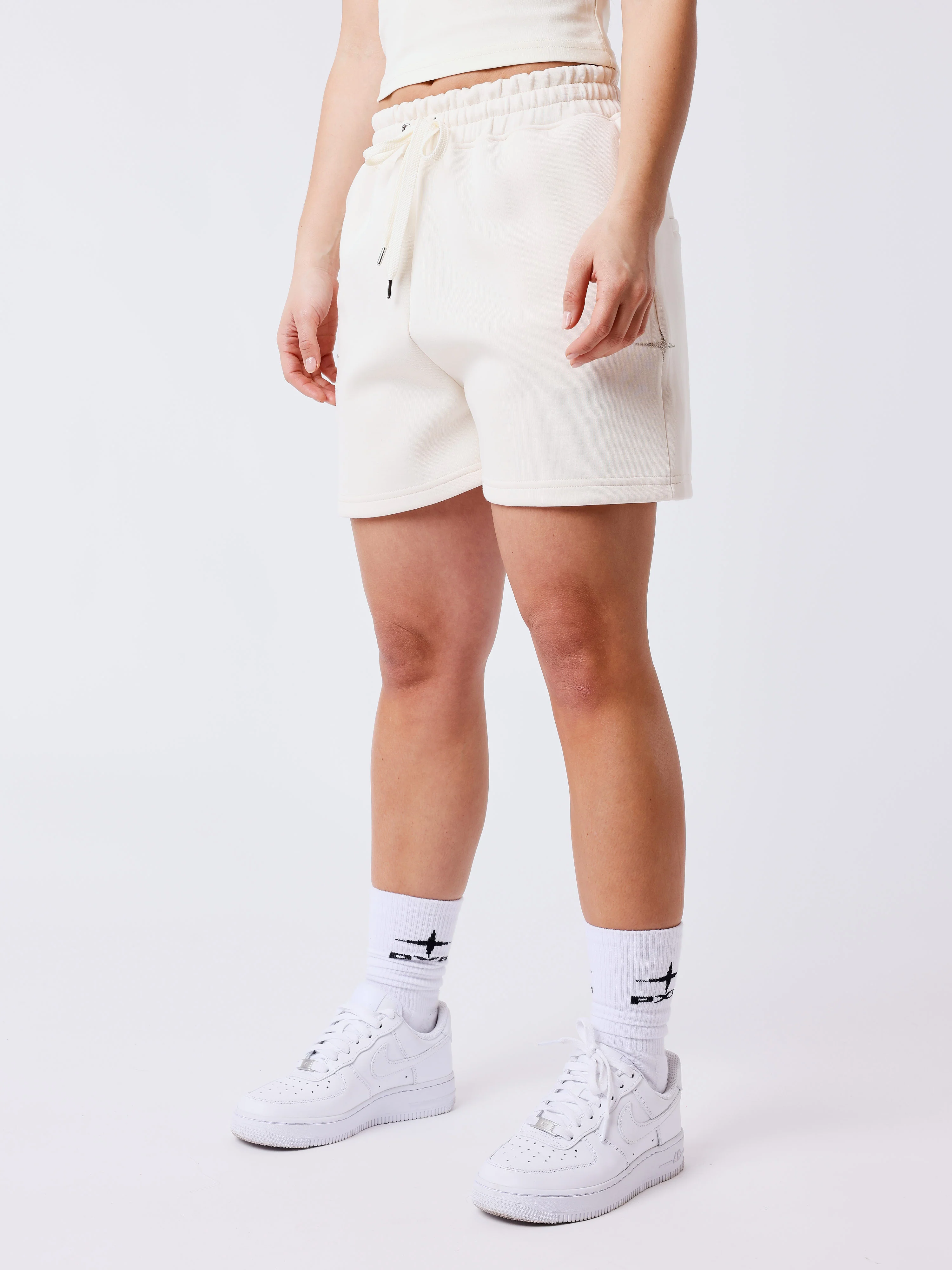 Short Strassy - Image 3