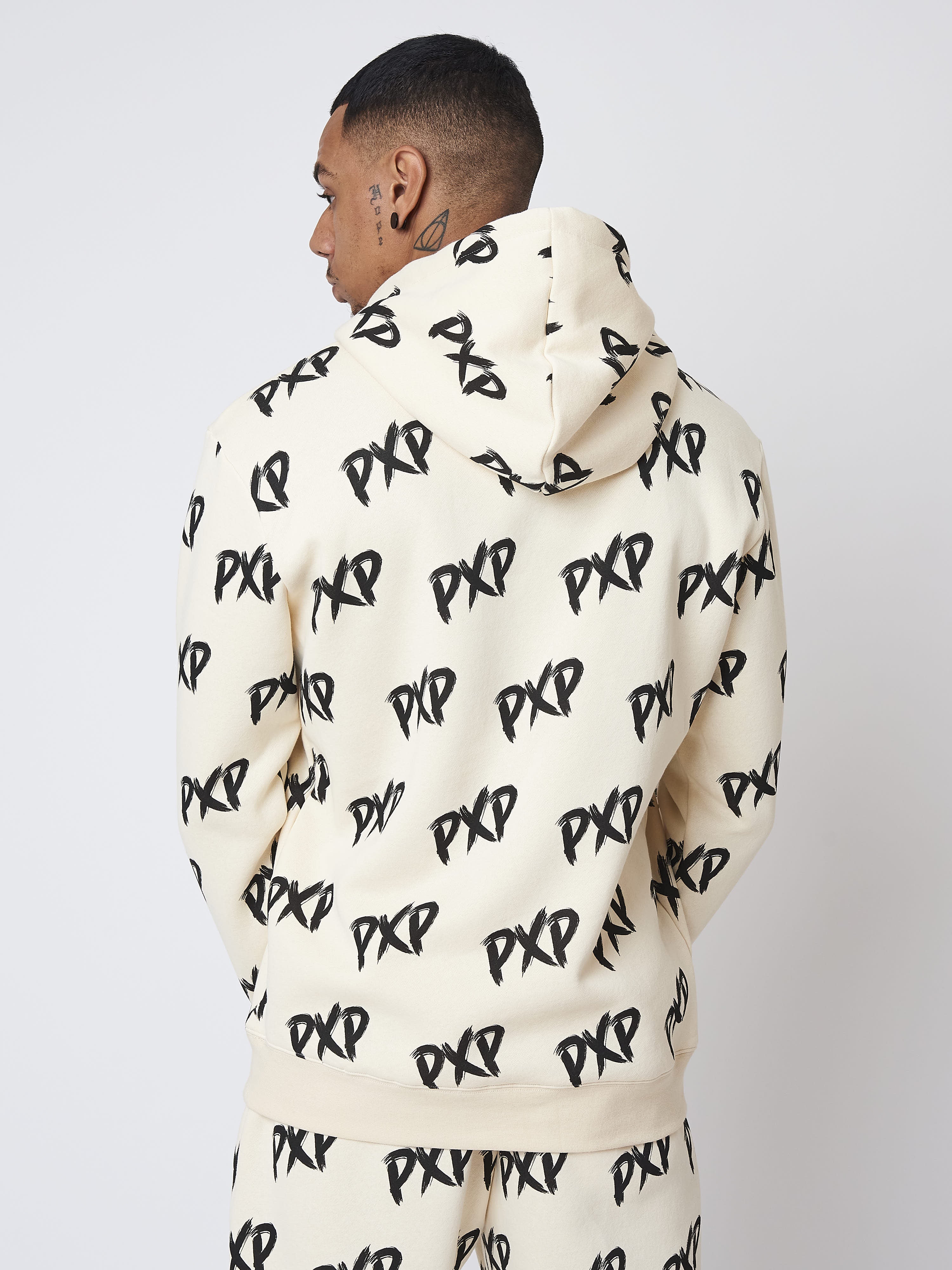 Sweat PXP "brush" all over - Image 4