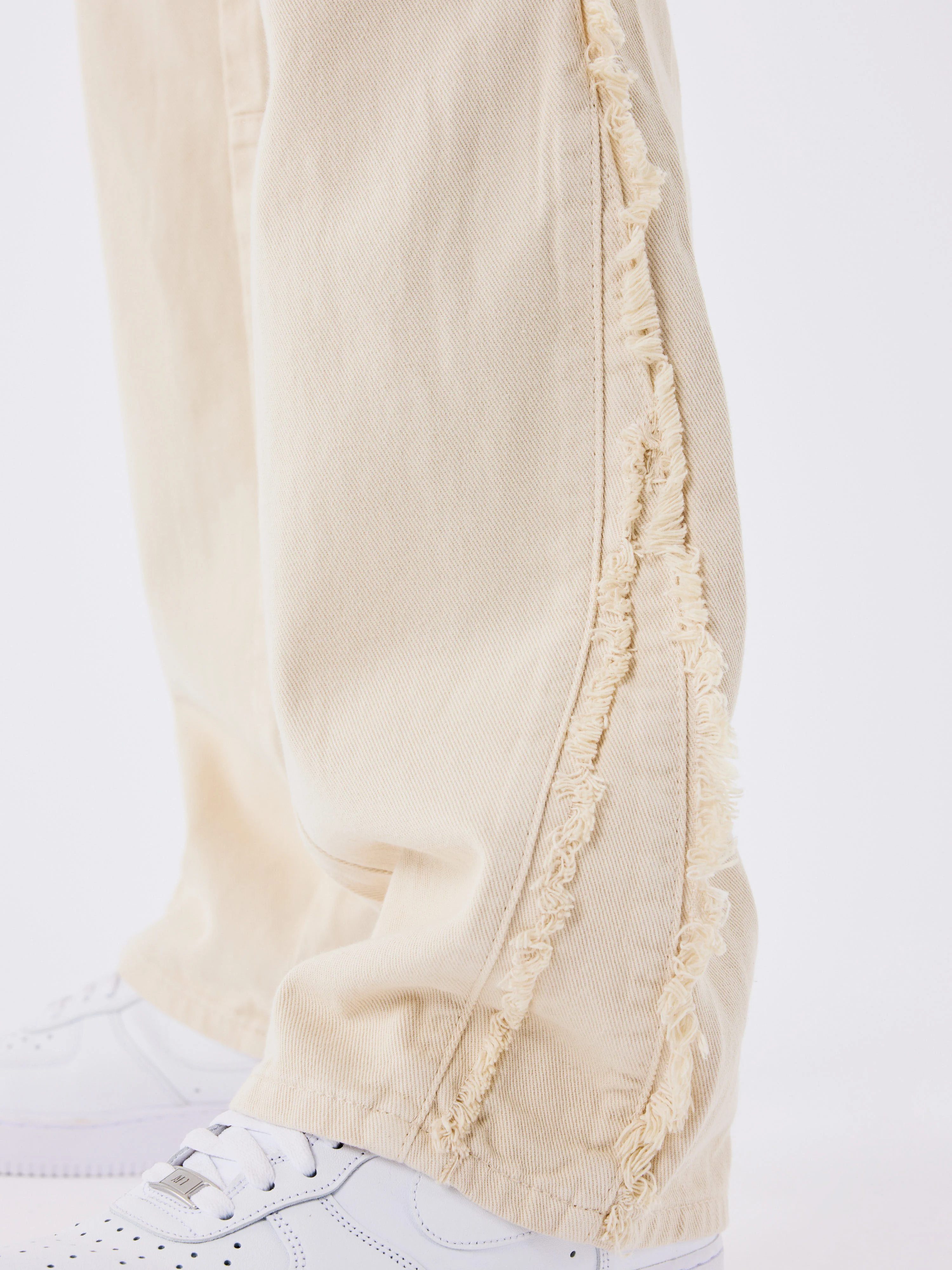 Pantalon évasé a détails frange - Image 6