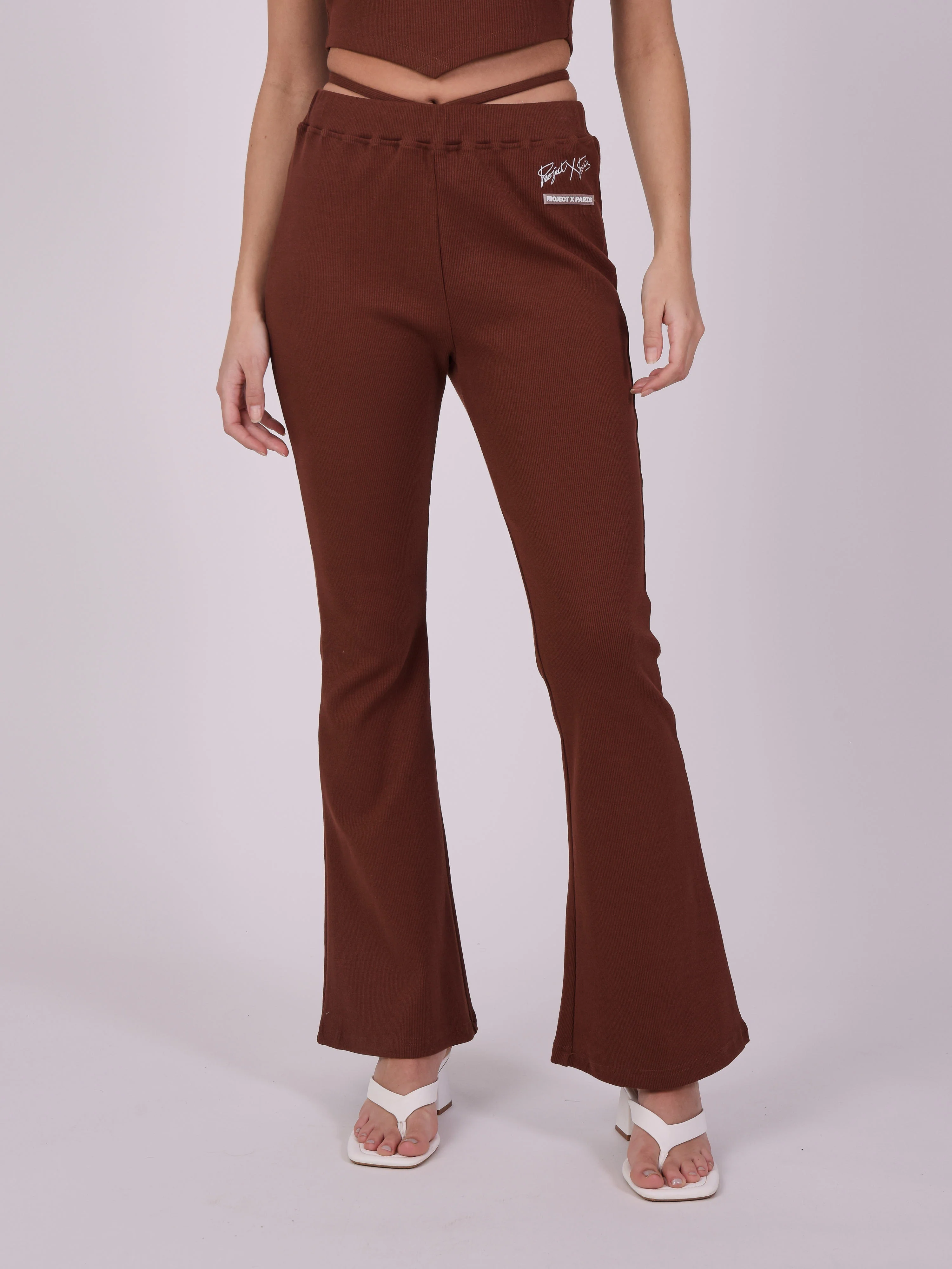 Pantalon flare à lanière - Image 5