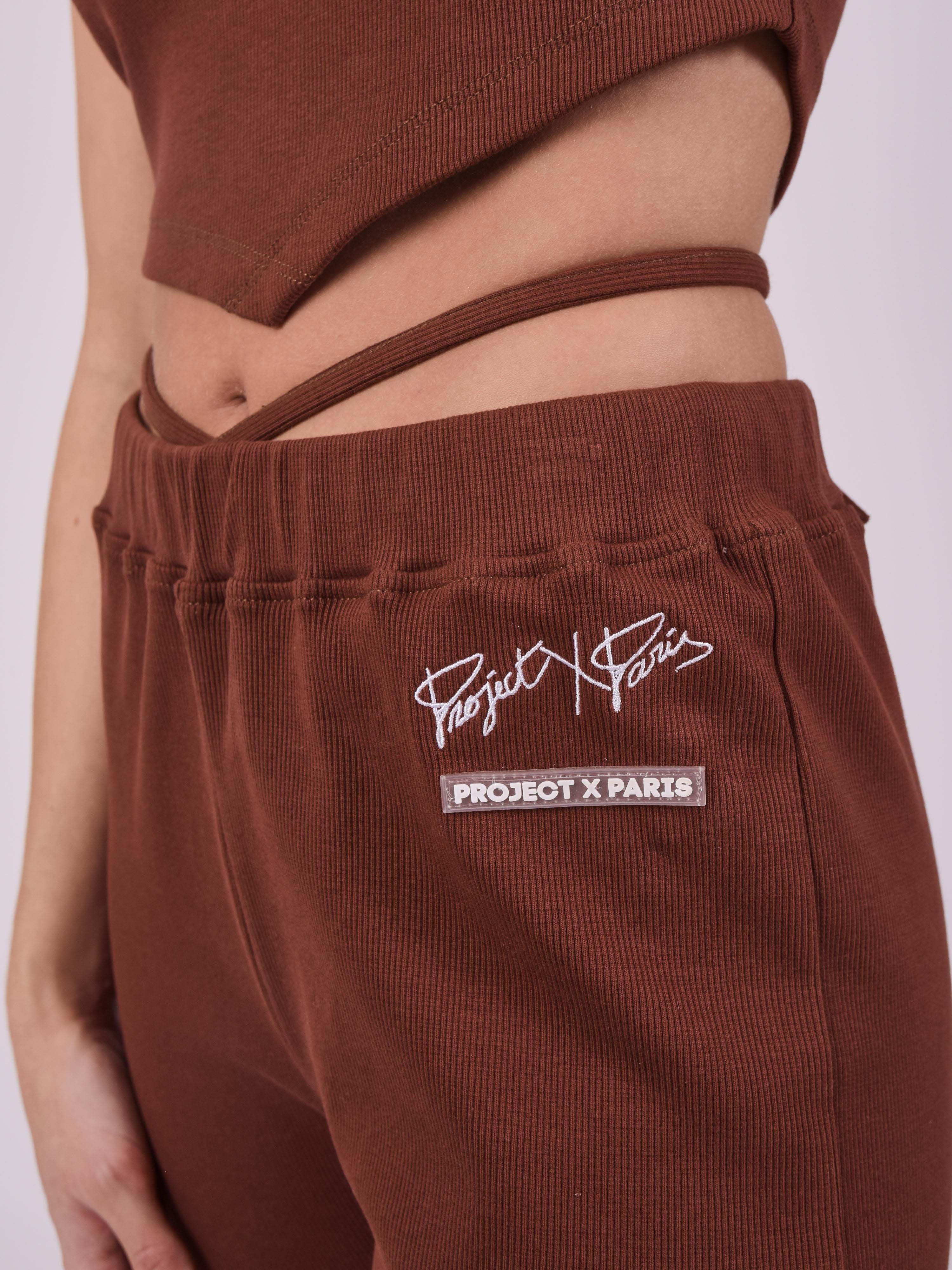 Pantalon flare à lanière - Image 7