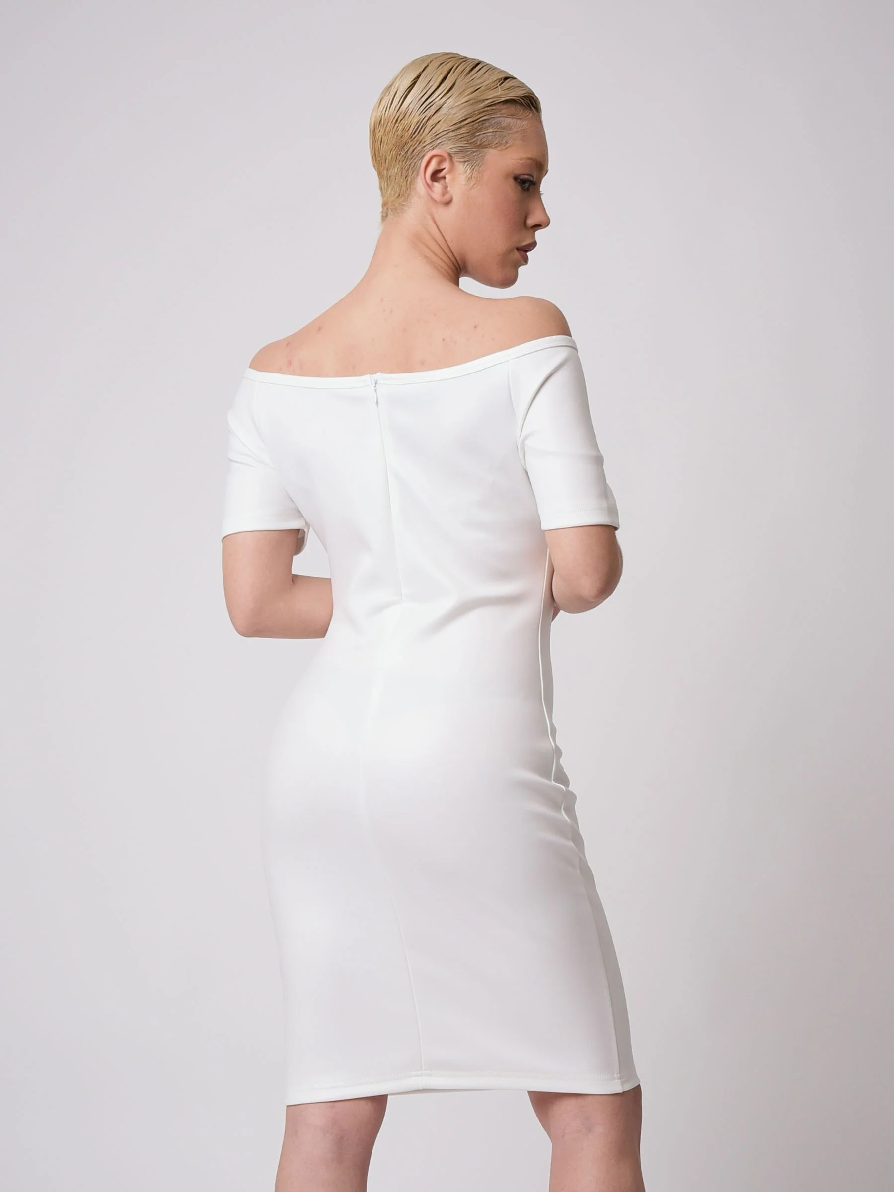 Robe épaule dénudé - Image 4