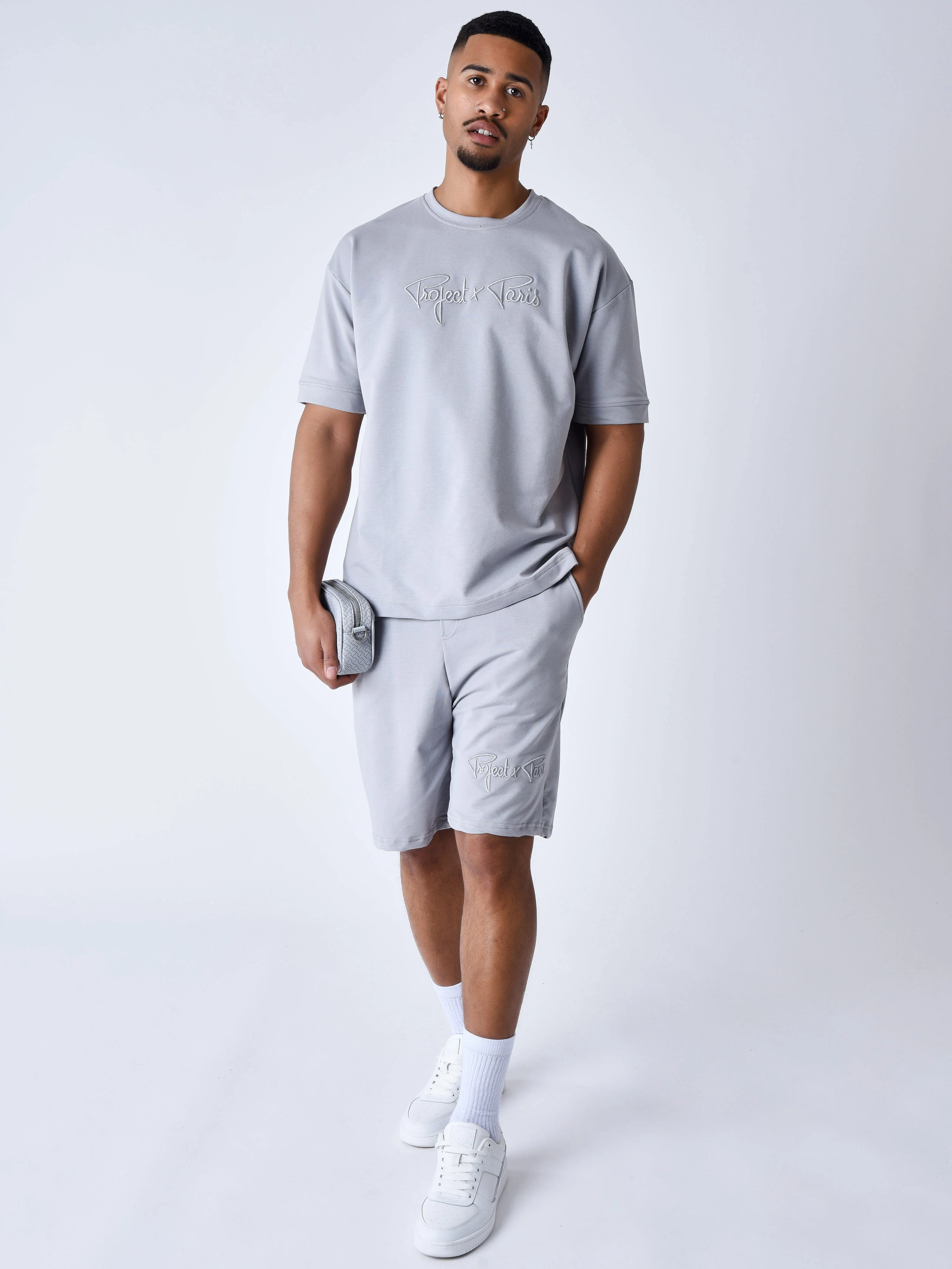 Short classique brodé Signature