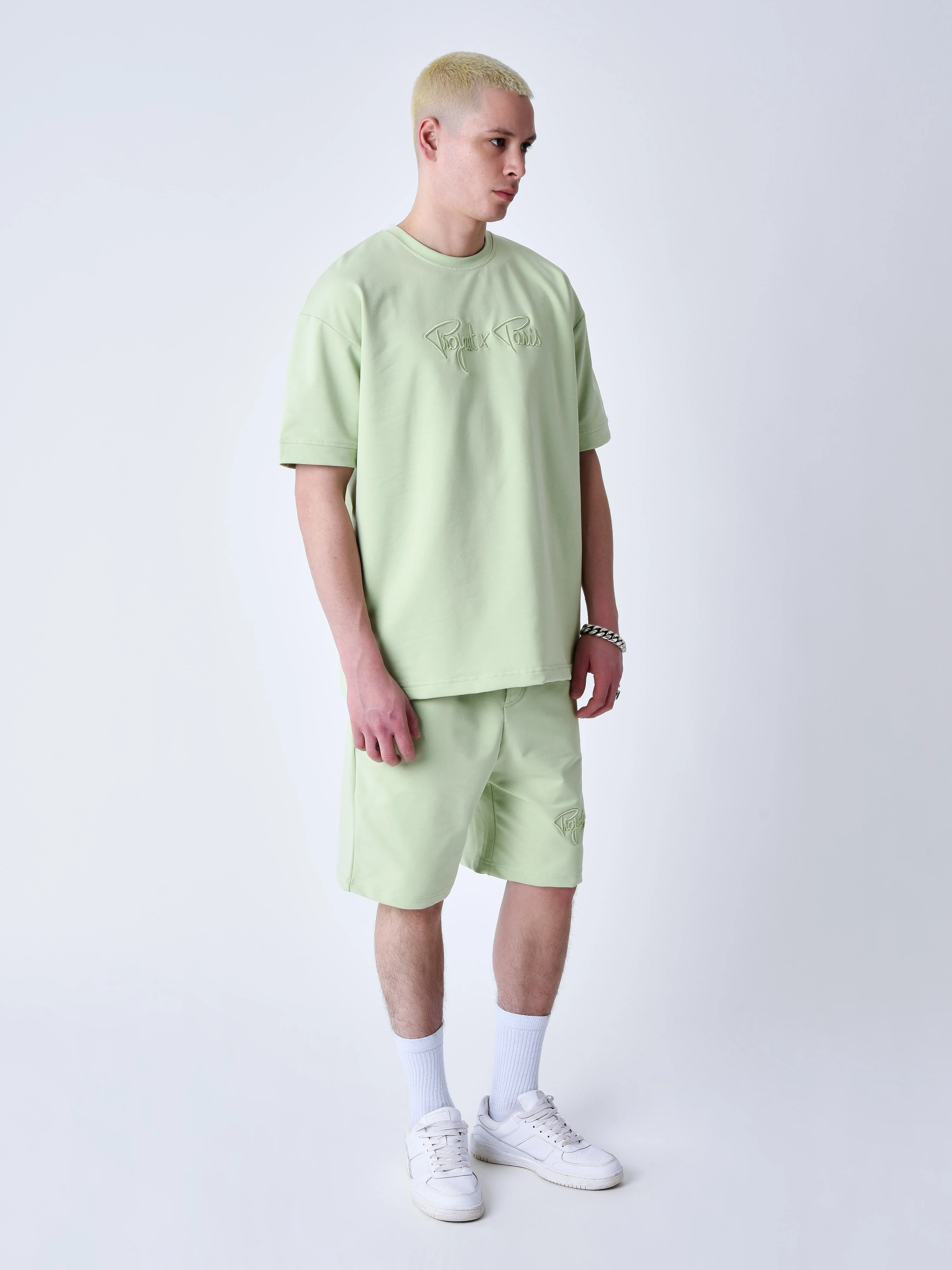 Short classique brodé Signature