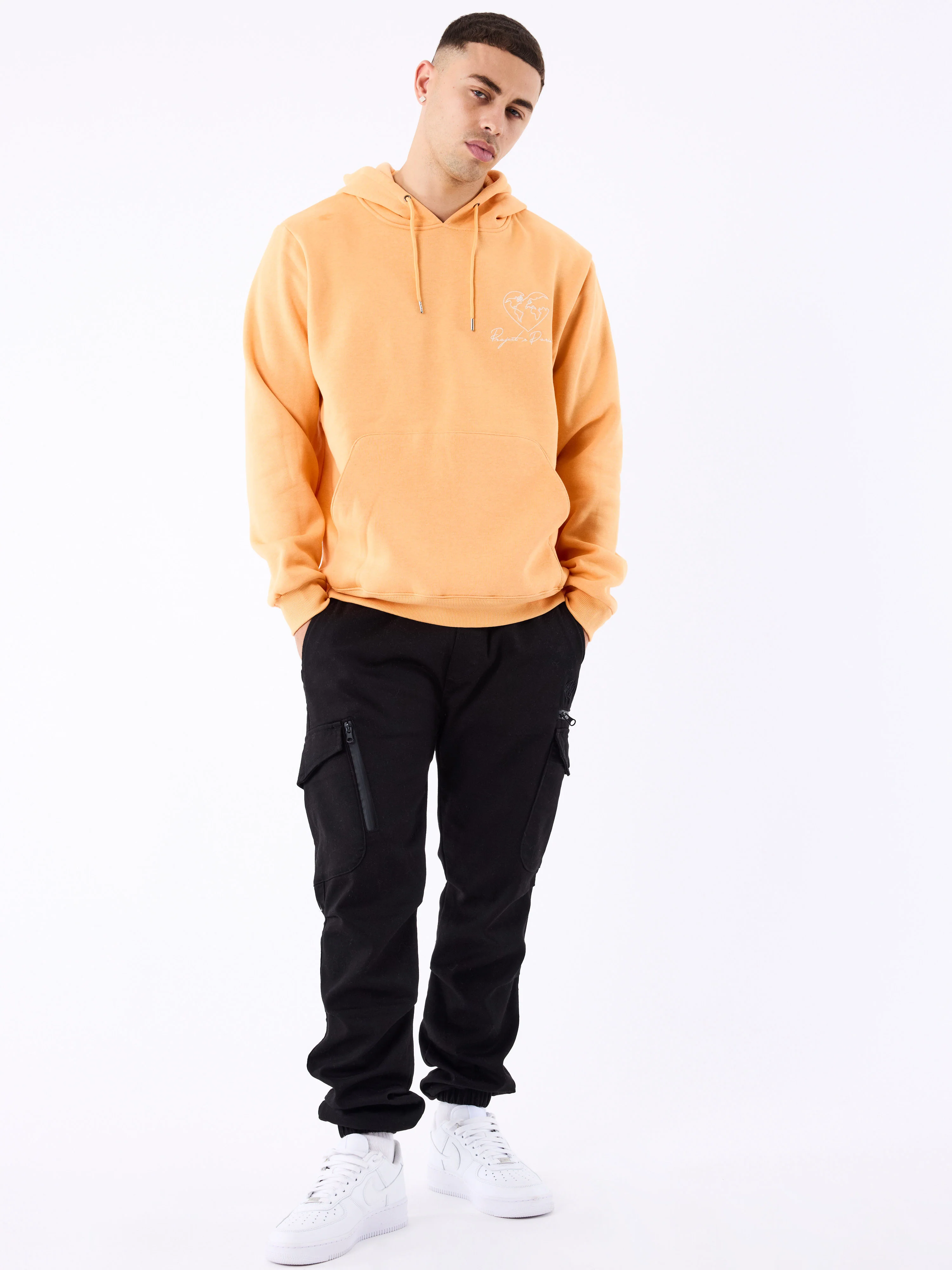 Sweat Ă Capuche motif coeurmonde - Image 3