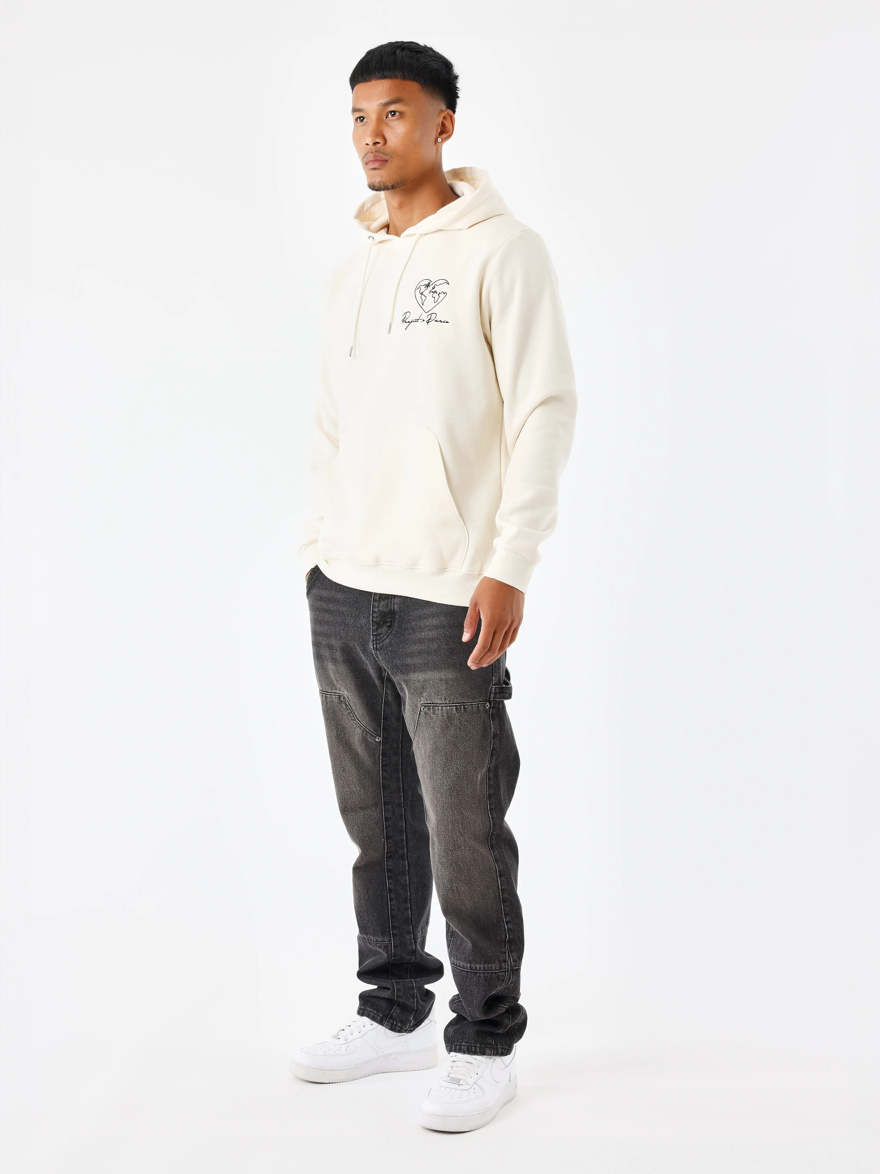 Sweat Ă Capuche motif coeurmonde - Image 6