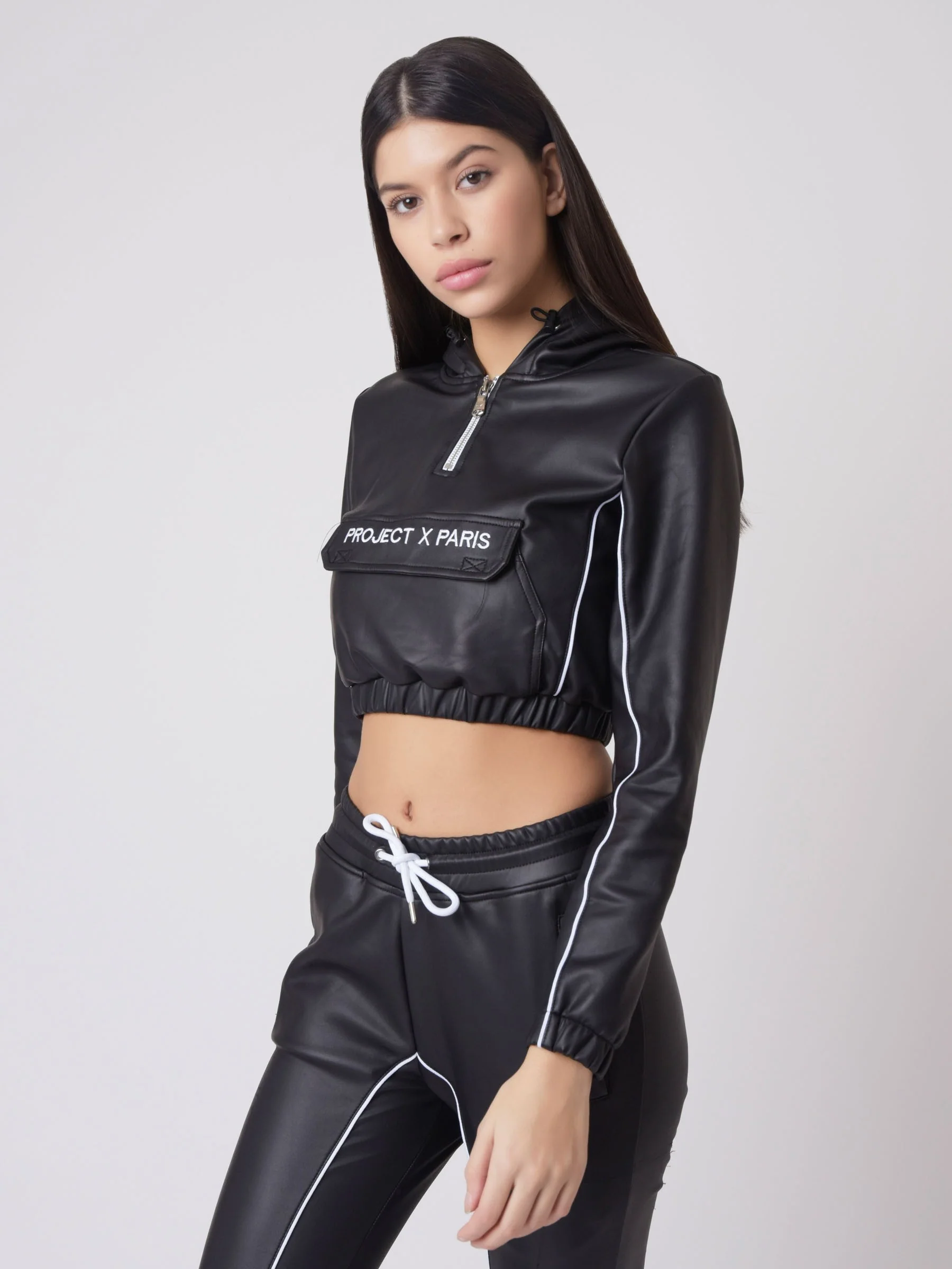 Sweat capuche enfilable à piping simili cuir - Image 3