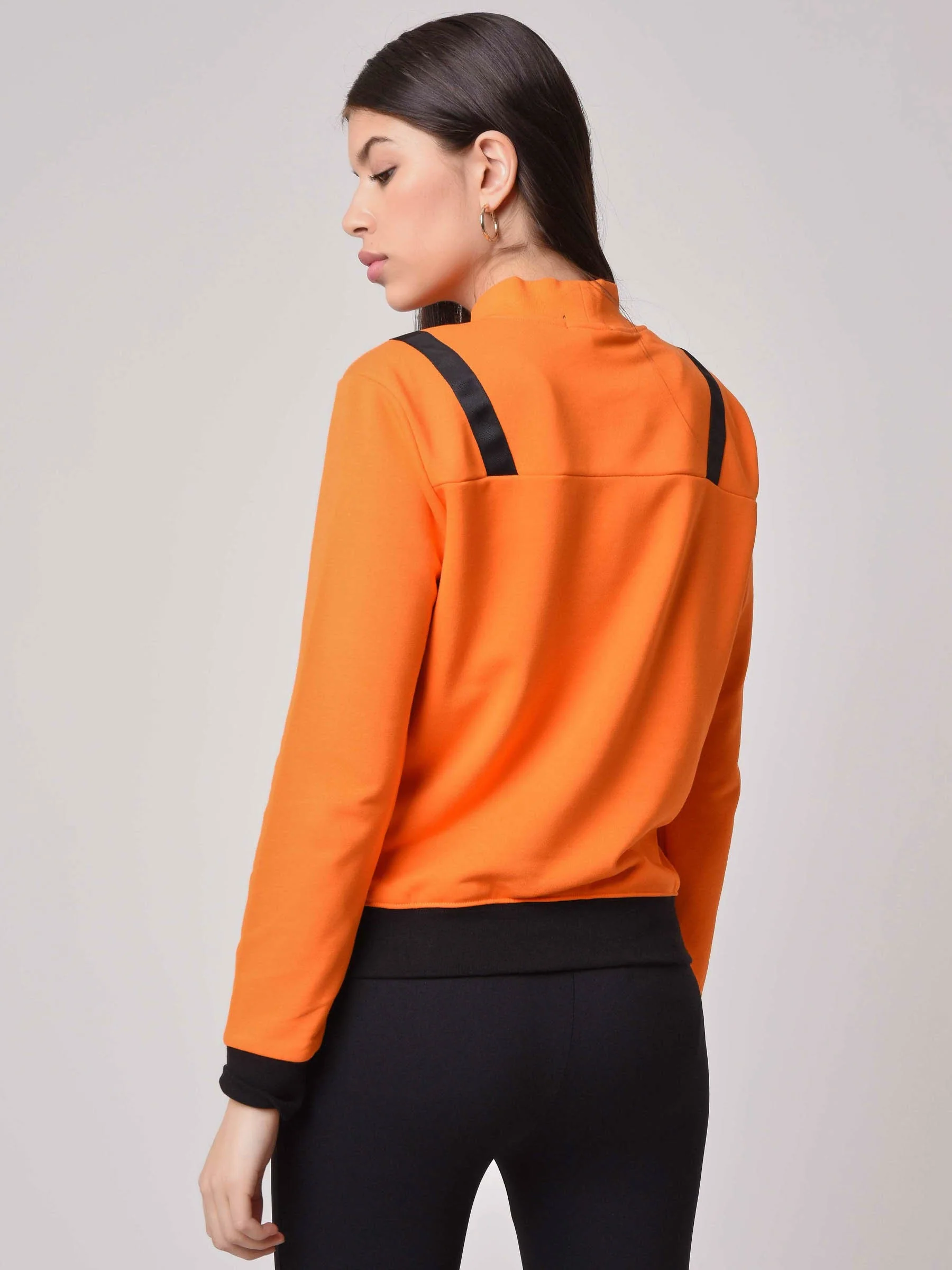 Sweat col montant avec clips devant - Image 3