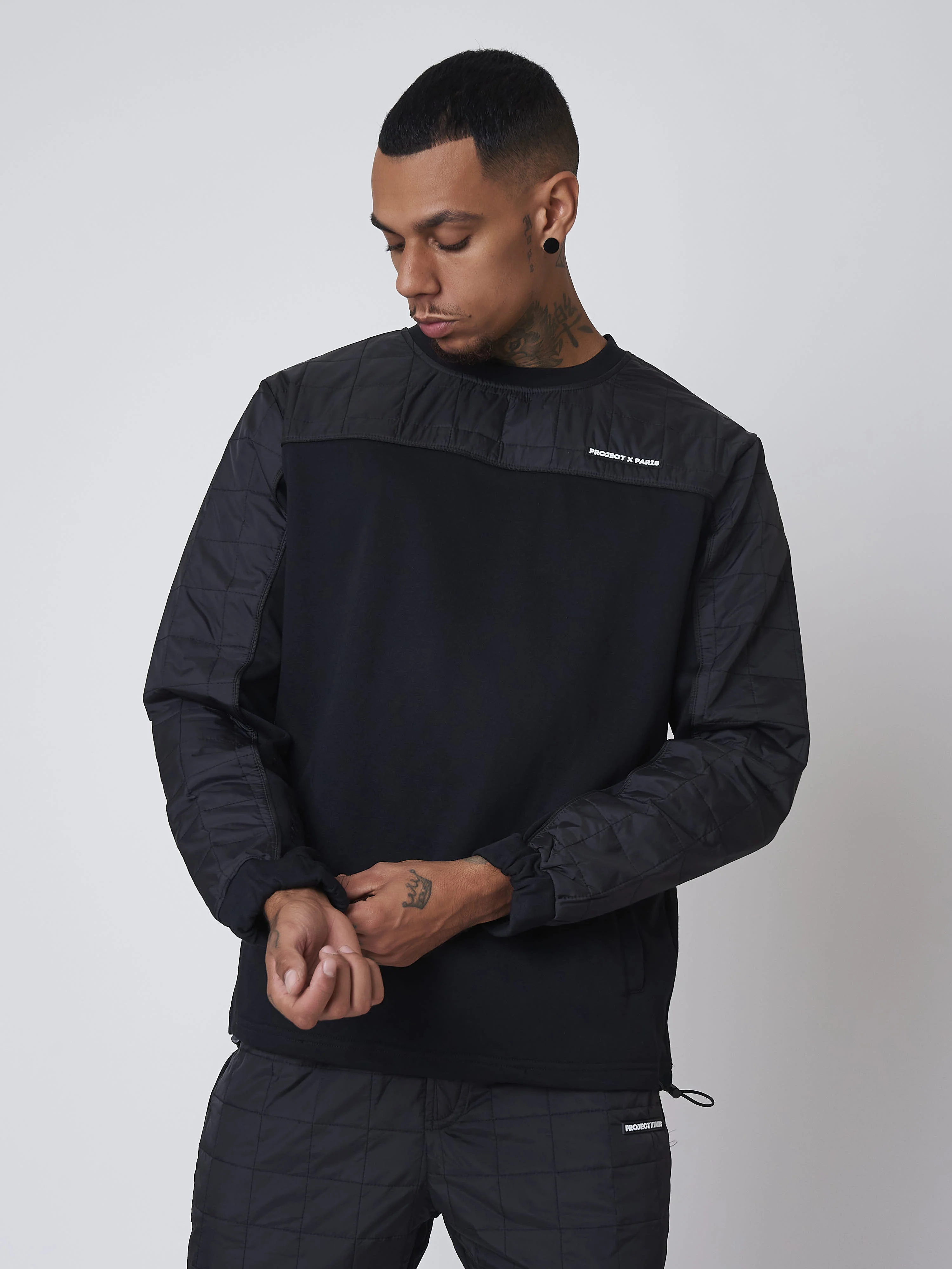 Sweat col rond empiècement nylon matelassé carré