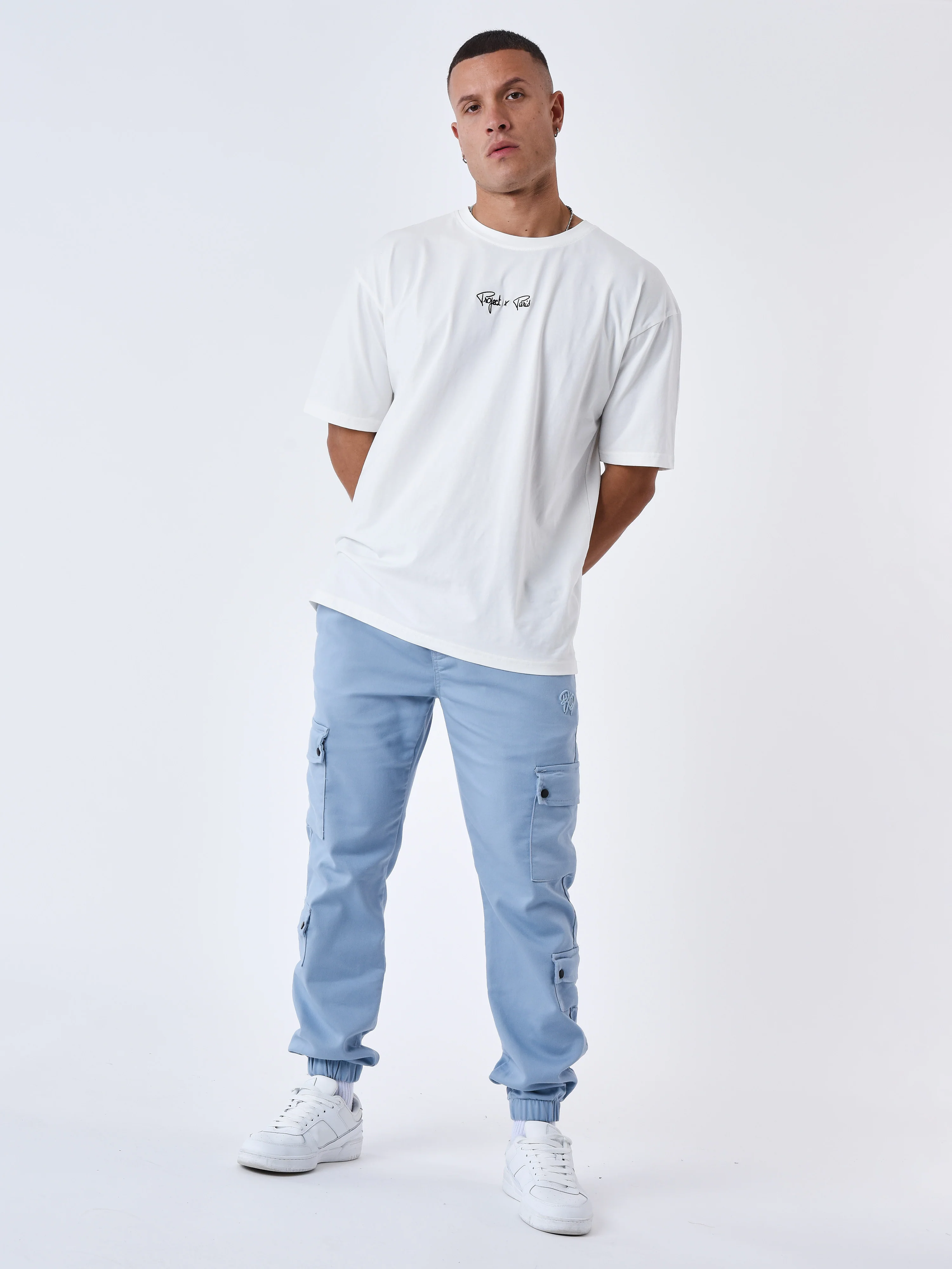 Cargo multi-poches avec serrage élastique