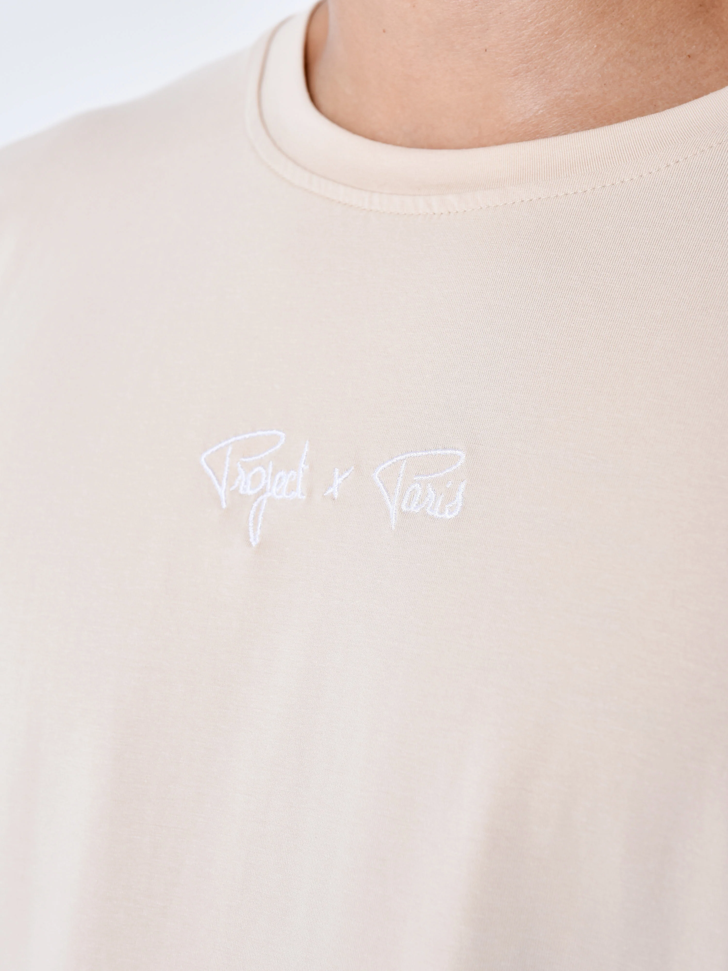 T-shirt broderie logo - Image 36