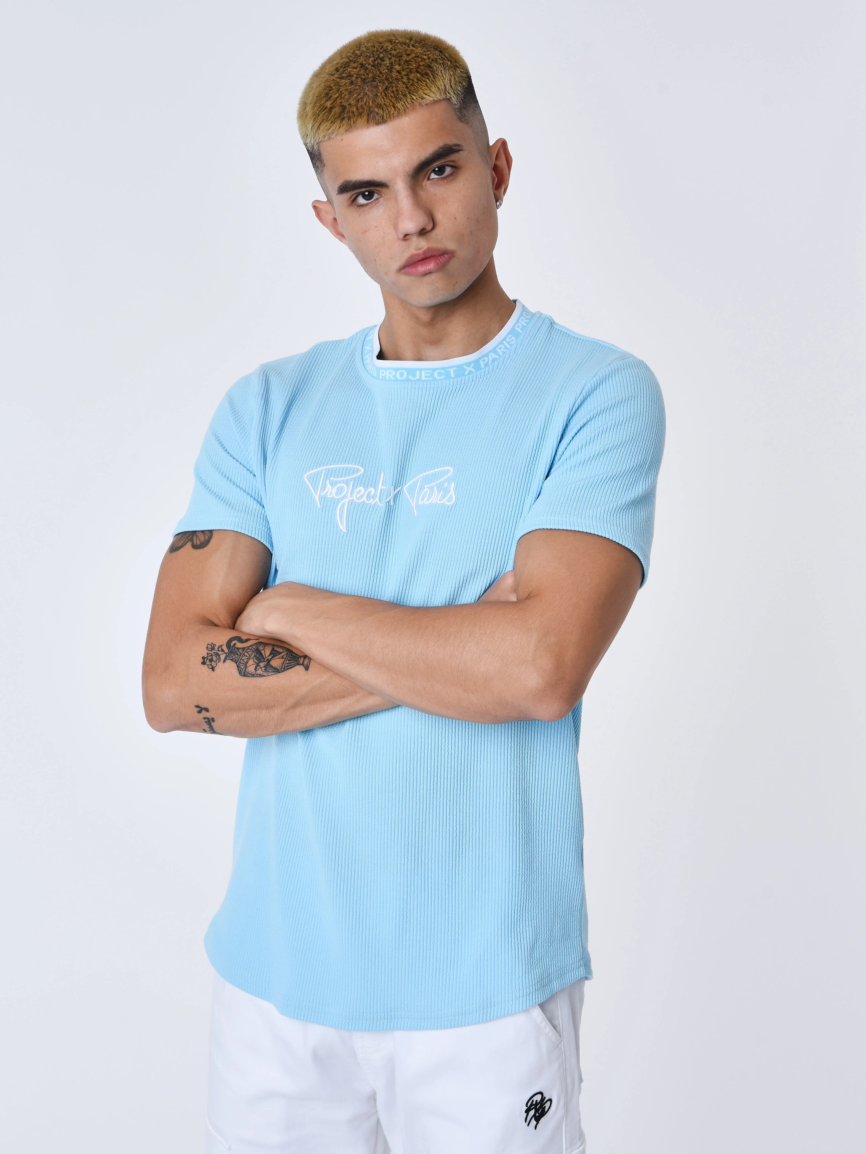 T-shirt texturé brodé