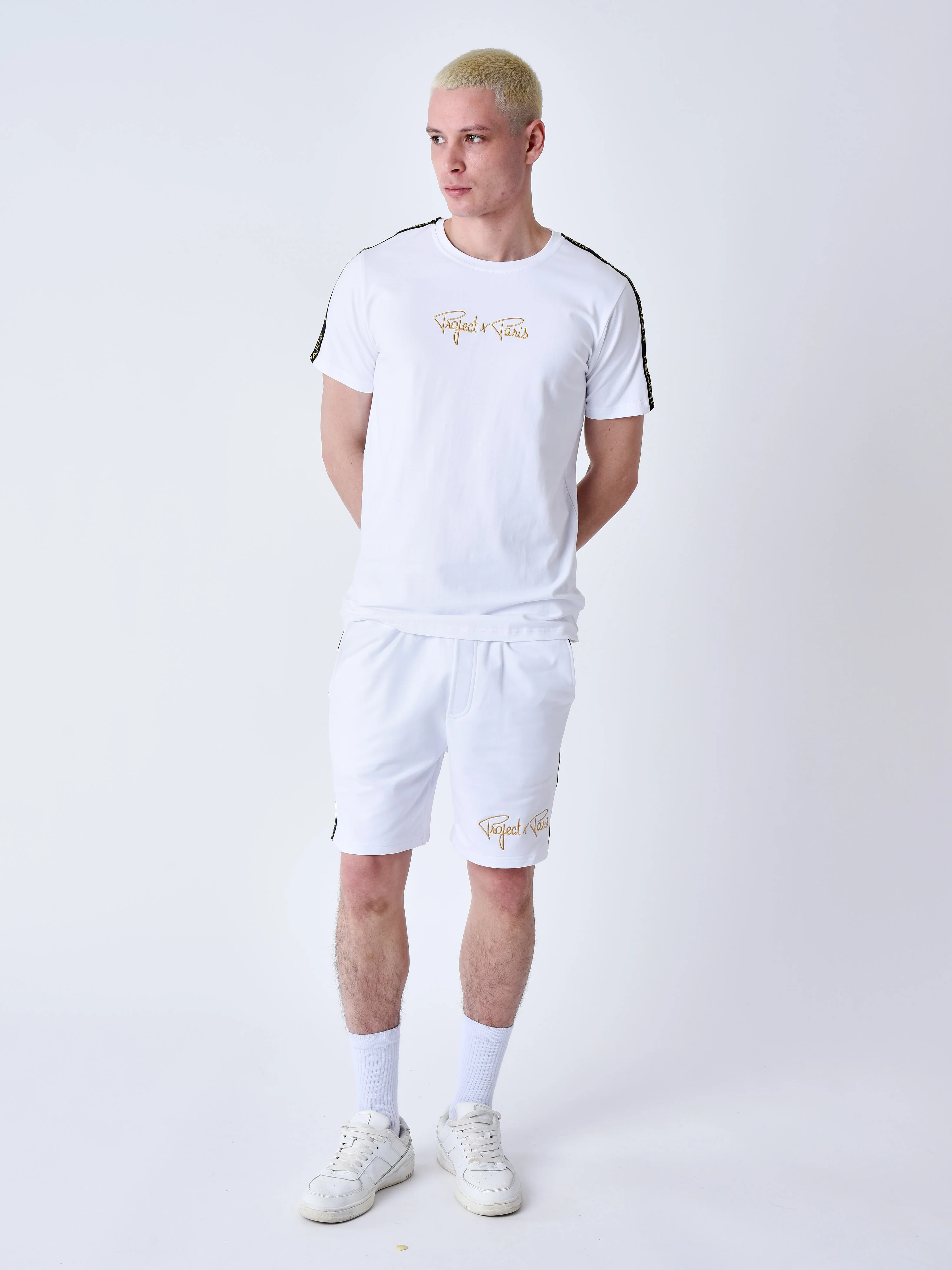T-shirt classique Bandes brodé épaule - Image 4