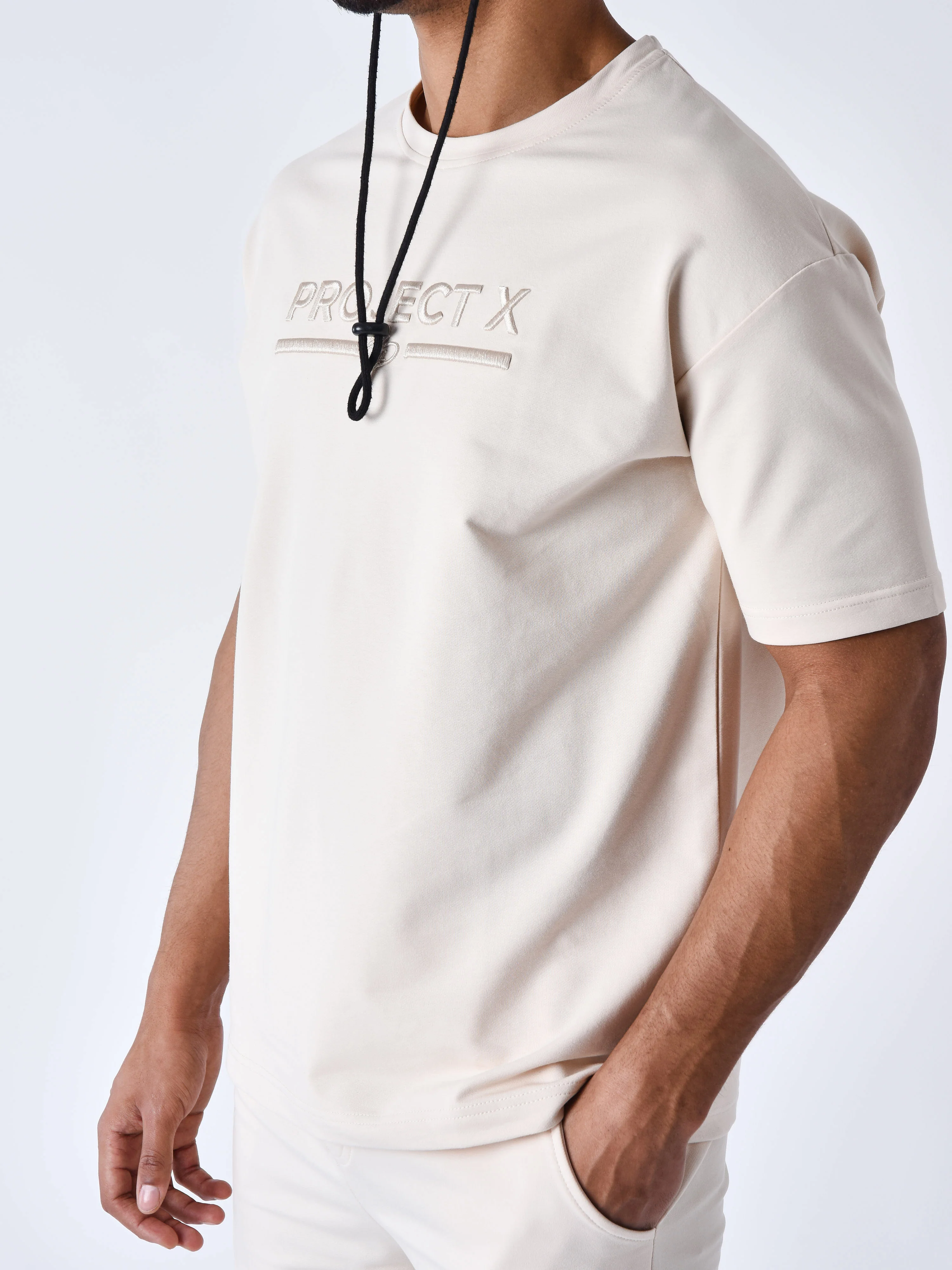 T-shirt classique brodé - Image 4