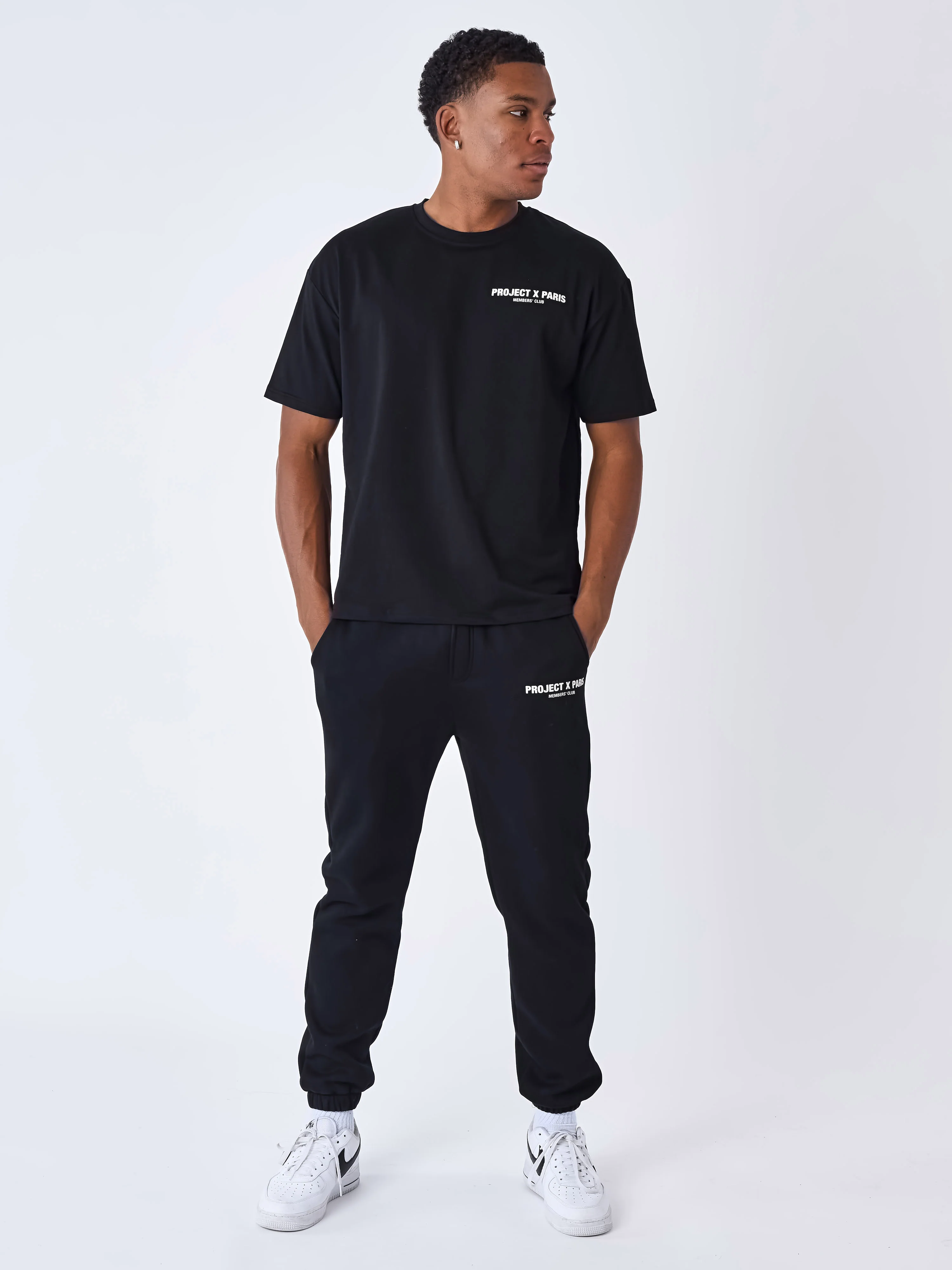 T-shirt members' club - Image 3